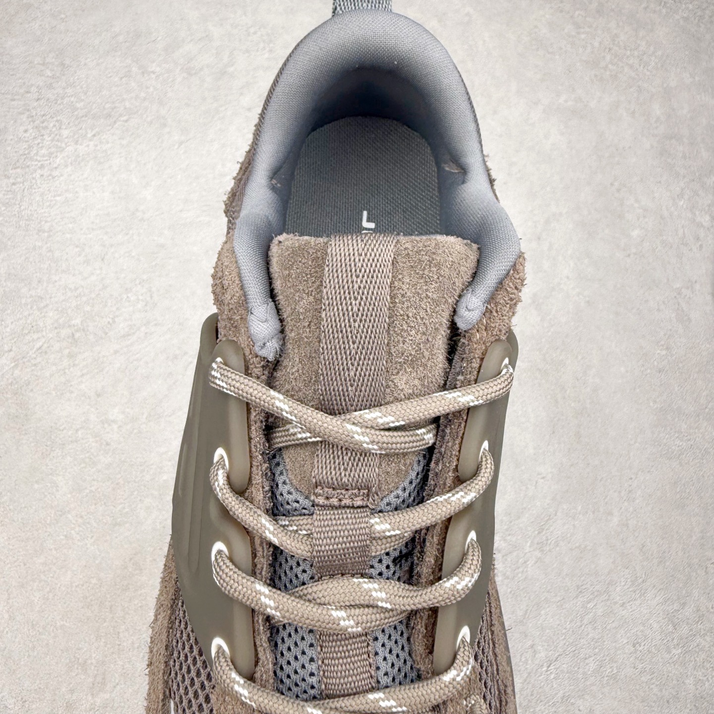 图片[5]-Jordan Trunner O/S AJ经典百搭透气生活休闲鞋 实拍调校N版已经零色差零失真 百分百还原实物色彩所见即所得 不存在货不对板色差等低级问题 选购参考实物拍摄 不混卖不参货 只用心做好货严格选品 承诺混一赔十 尺码：36 36.5 37.5 38 38.5 39 40 40.5 41 42 42.5 43 44 44.5 45-选品中心