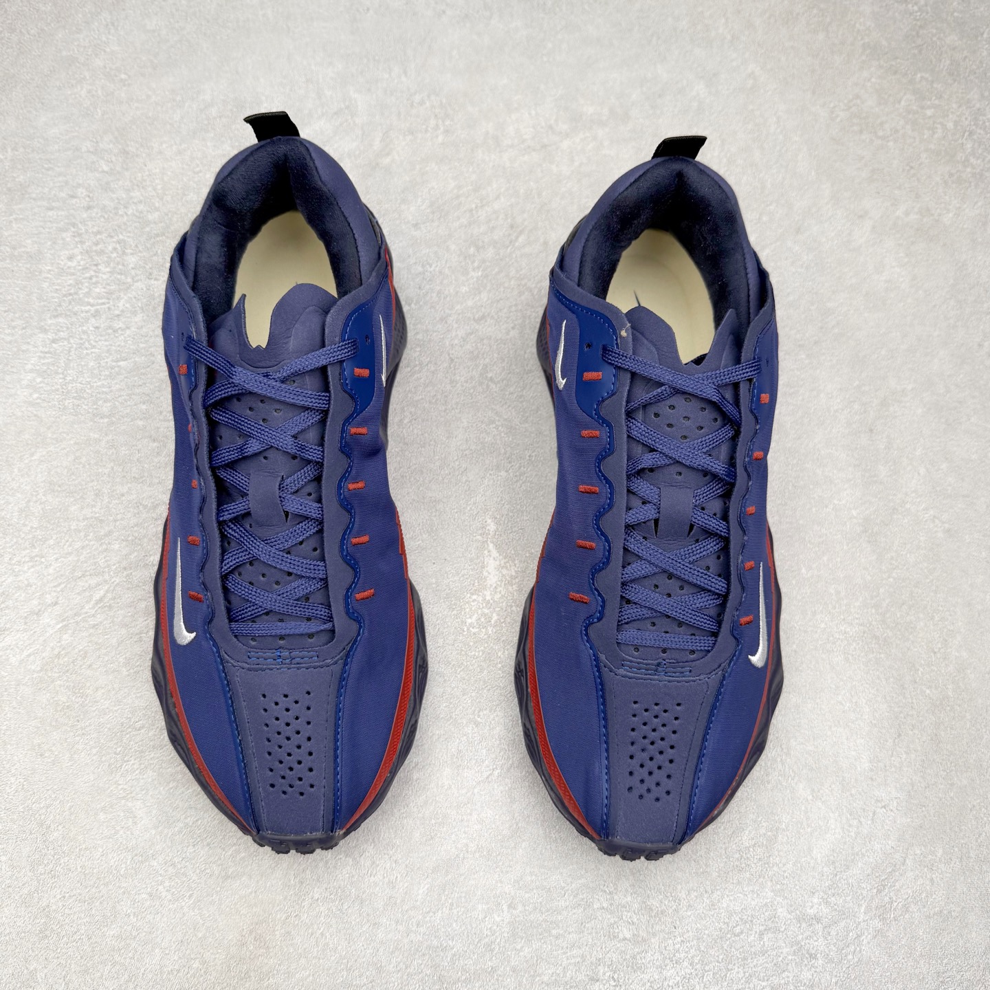 图片[2]-HYEIN SEO x NK Ava Rover 百搭舒适耐磨低帮跑步鞋 男女同款 流线型轮廓，通过轻薄物料鞋面结合 TPU 网格状支撑示人，增厚的中底材质选用 ReactX 加持，华夫外底收尾。鞋垫与后跟鞋提，克制点缀 Hyein Seo 字样。鞋垫与鞋提则采用菱形格纹的变化元素呈现。实拍调校N版已经零色差零失真 百分百还原实物色彩所见即所得 不存在货不对板色差等低级问题 选购参考实物拍摄 不混卖不参货 只用心做好货严格选品 承诺混一赔十 尺码：36 36.5 37.5 38 38.5 39 40 40.5 41 42 42.5 43 44 44.5 45-选品中心