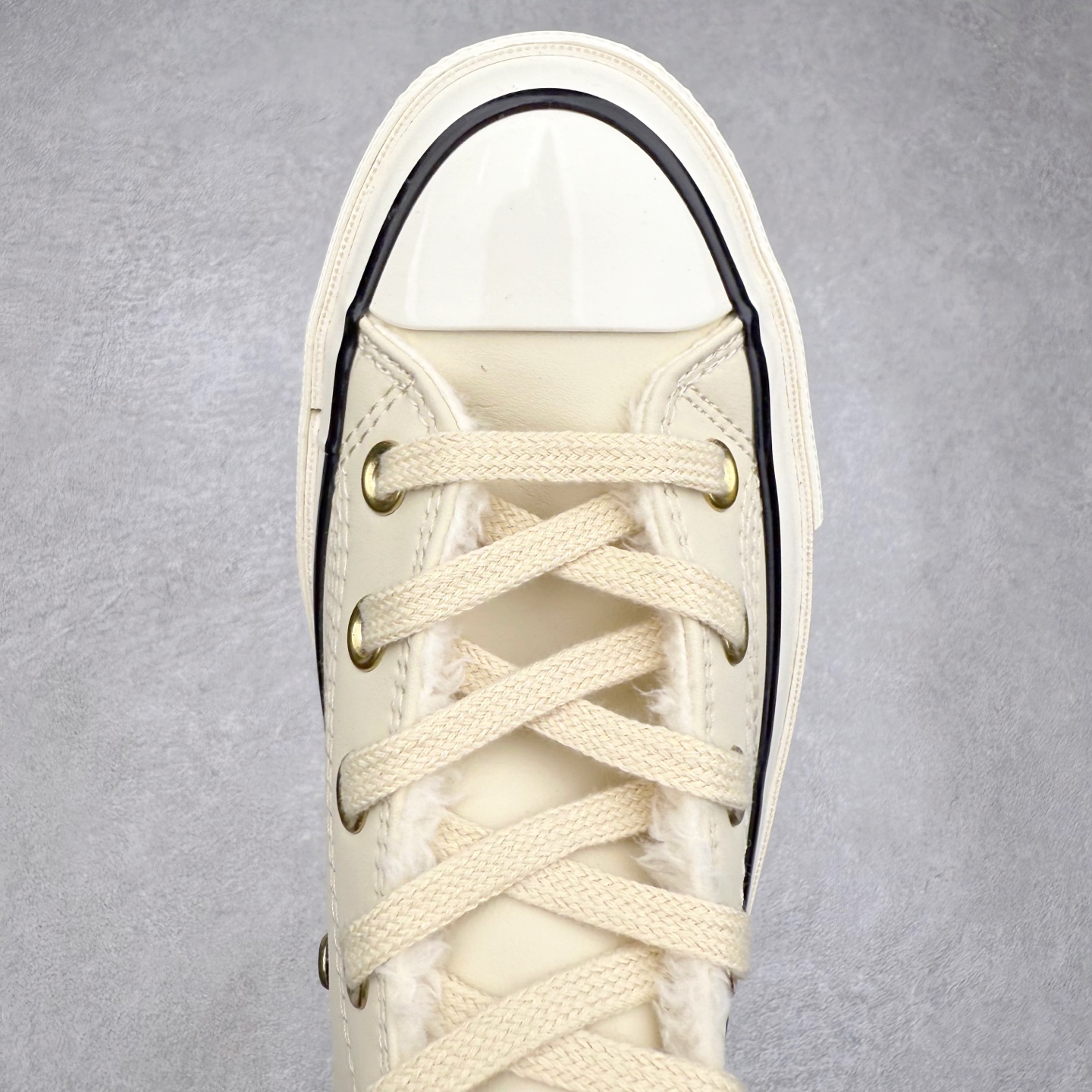 图片[4]-冬季新款 金扣皮加毛出货 Converse Chuck 1970s 加毛款 鞋面采用防水皮革面搭配金色鞋眼扣和毛绒内衬 双倍温暖加持 寒冷瞬时\\\”解冻″ 经典70s外观点缀精致复古金标 颜色：A12443C 米黄 货号：A12444C 黑色 尺码：35 36 36.5 37 37.5 38 39 39.5 40 41 41.5 42 42.5 43 44-选品中心