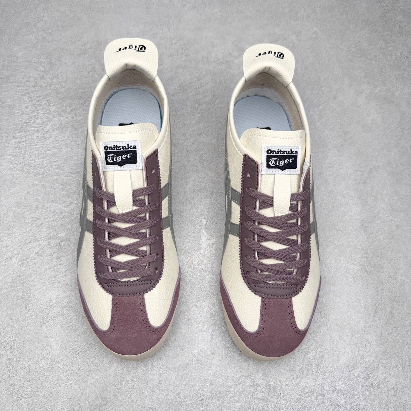 图片[2]-＃C版 Asics Onitsuka Tiger MEXICO 66 亚瑟士鬼冢虎复古经典板鞋 市场王者选手 海外订单工厂出品 长期生产补货永不断码 超成熟稳定的做工品控 原装全套纸板楦头开发 原汁原味 完美呈现版型 私模正确鞋底咬花纹路 一比一鞋头弧度高度鞋身弧度 绝不口嗨 细节品控鞋型随意秒杀市面 原档咬花纹路私模大底 一个单元有六个三角形 总体形拼接呈现花瓣状 官方四联吊牌 原装Ortholite轻量化鞋垫 原盒原配 质保卡 说明书 钢印防尘纸 纸板中底带钢印 乳胶组合鞋垫 支持全方位的对比专柜 产品从款式颜色造型上体现出追求舒适和细节的完美 鞋类更是推崇手工制作的严谨与完美 融舒适性与可穿性的设计风格 注重细节的完美和别致魅力 既保持稳重 又不失轻松的时尚感 尺码：36 37 37.5 38 39 39.5 40 40.5 41.5 42 42.5 43.5 44 45-选品中心