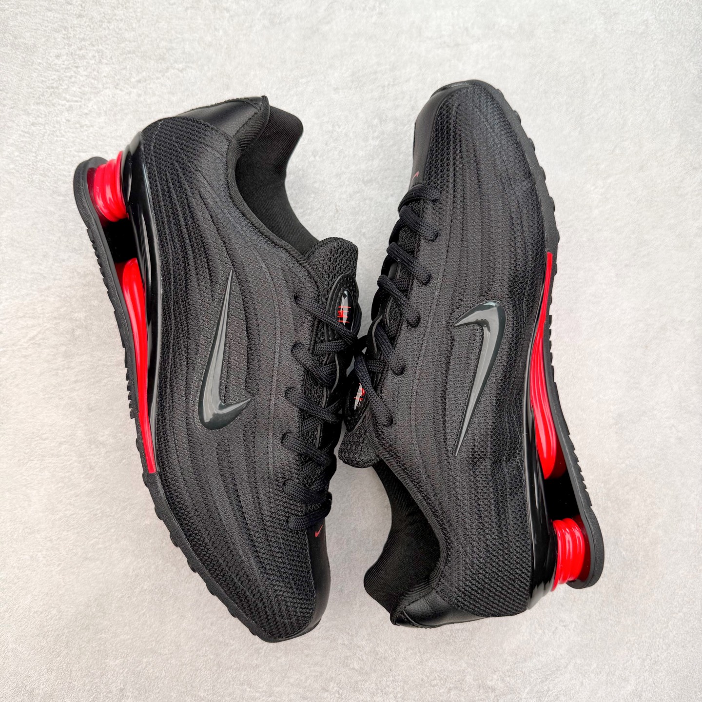 图片[3]-NK SHOX Z 舒适柔软减震回弹生活休闲鞋 男女同款 实拍调校N版已经零色差零失真 百分百还原实物色彩所见即所得 不存在货不对板色差等低级问题 选购参考实物拍摄 不混卖不参货 只用心做好货严格选品 承诺混一赔十 尺码：36 36.5 37.5 38 38.5 39 40 40.5 41 42 42.5 43 44 44.5 45-选品中心