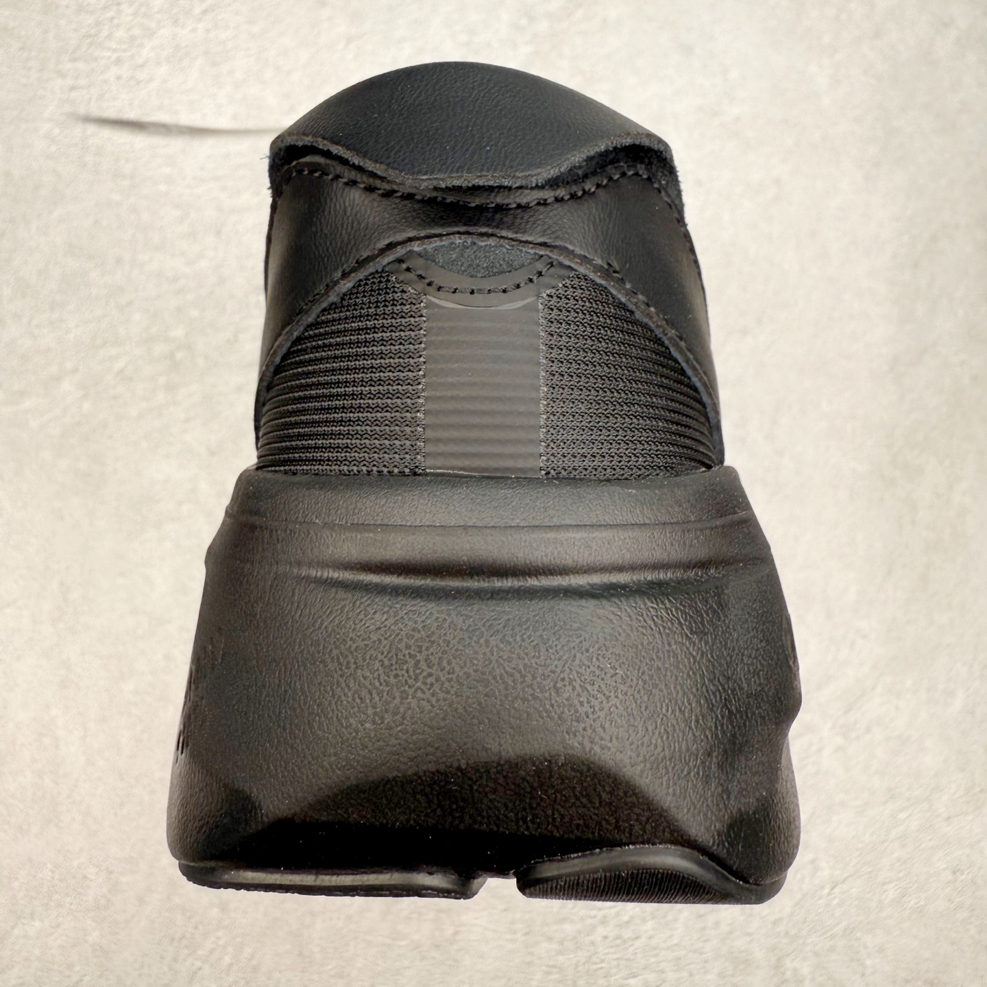 图片[8]-Y-3 皮革绒面革 百搭时尚 防滑 低帮 生活休闲鞋 男女同款 实拍调校N版已经零色差零失真 百分百还原实物色彩所见即所得 不存在货不对板色差等低级问题 选购参考实物拍摄 不混卖不参货 只用心做好货严格选品 承诺混一赔十 尺码：36 36.5 37.5 38 38.5 39 40 40.5 41 42 42.5 43 44 44.5 45-选品中心