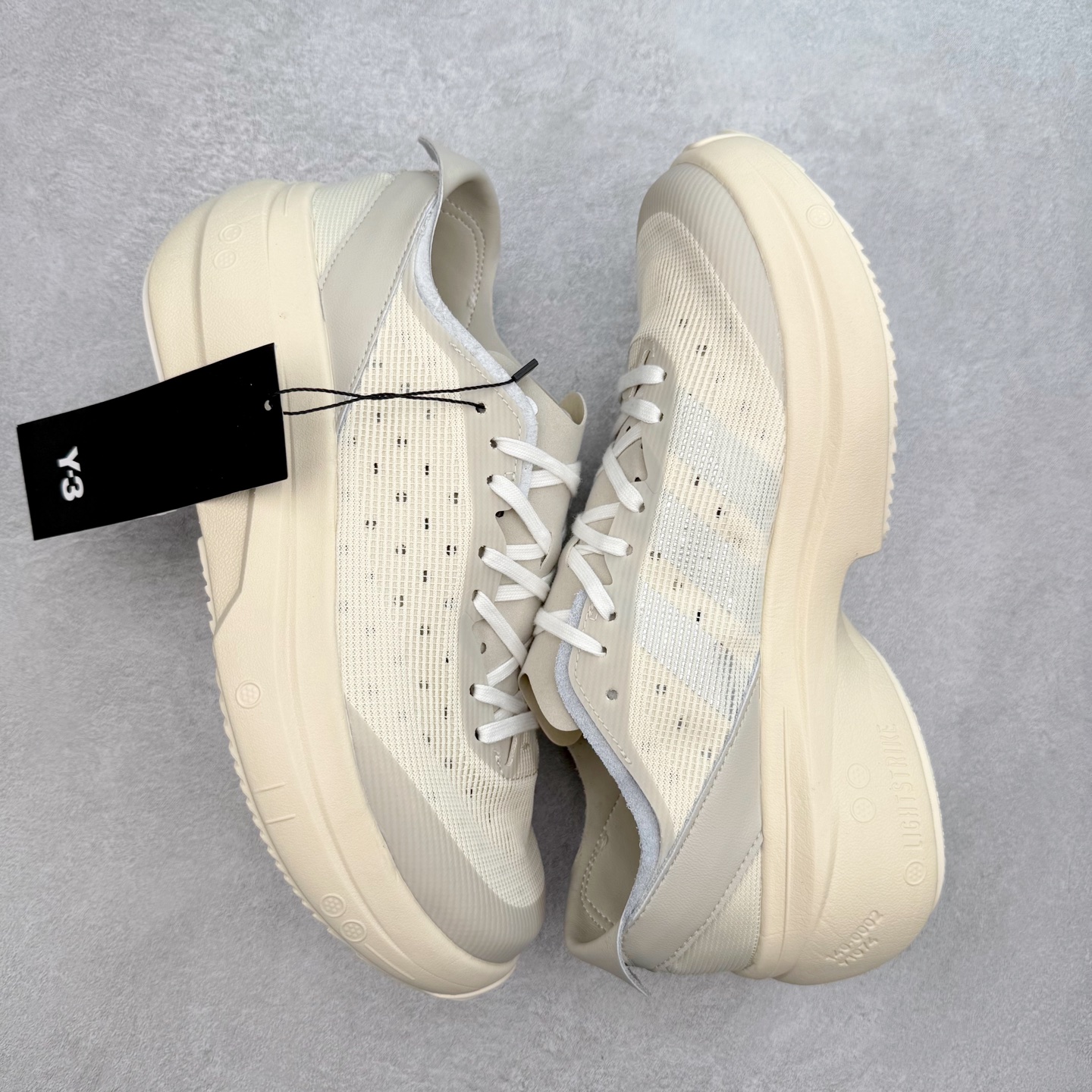 图片[3]-Y-3 皮革绒面革 百搭时尚 防滑 低帮 生活休闲鞋 男女同款 实拍调校N版已经零色差零失真 百分百还原实物色彩所见即所得 不存在货不对板色差等低级问题 选购参考实物拍摄 不混卖不参货 只用心做好货严格选品 承诺混一赔十 尺码：36 36.5 37.5 38 38.5 39 40 40.5 41 42 42.5 43 44 44.5 45-选品中心