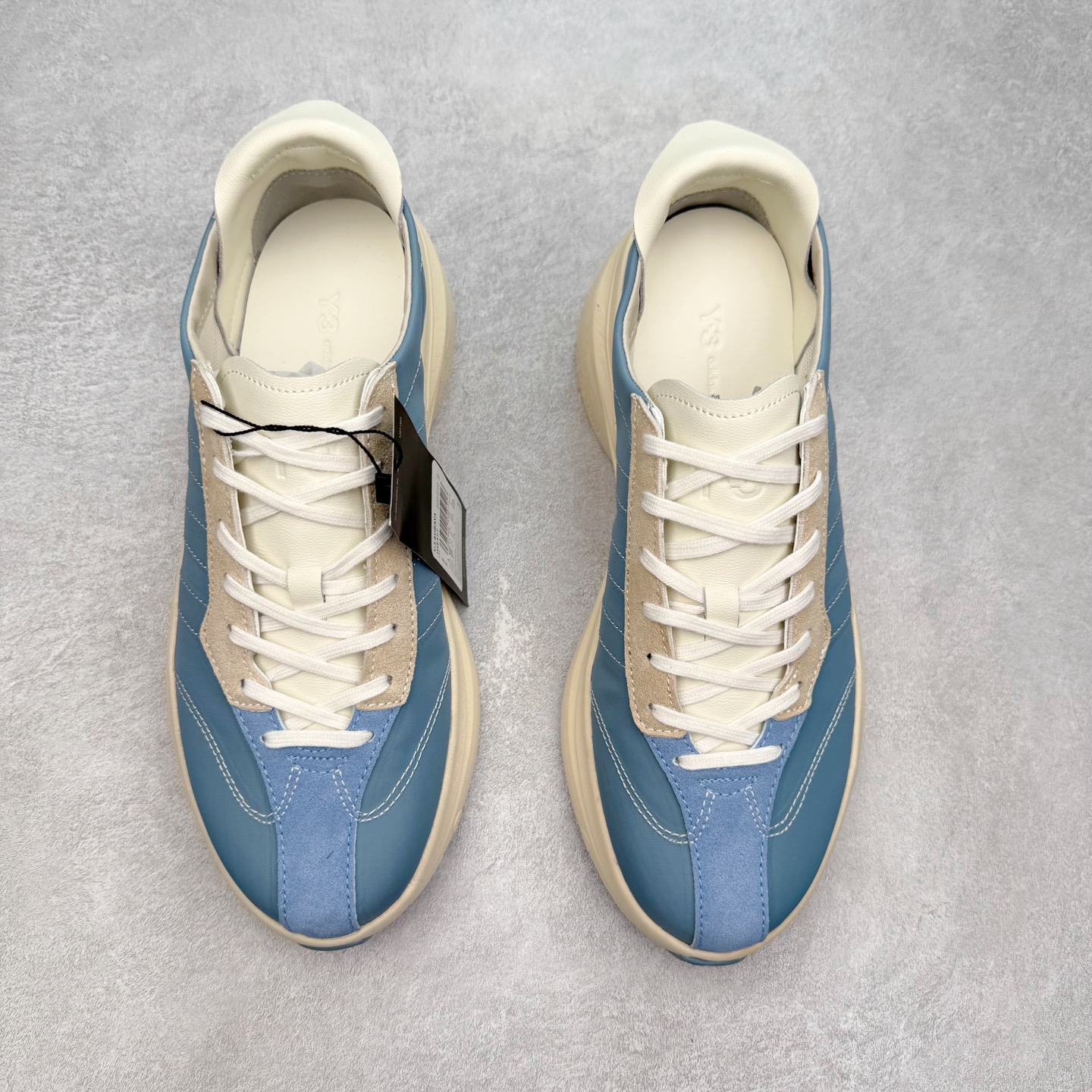 图片[2]-Y-3 皮革绒面革 百搭时尚 防滑 低帮 生活休闲鞋 男女同款 实拍调校N版已经零色差零失真 百分百还原实物色彩所见即所得 不存在货不对板色差等低级问题 选购参考实物拍摄 不混卖不参货 只用心做好货严格选品 承诺混一赔十 尺码：36 36.5 37.5 38 38.5 39 40 40.5 41 42 42.5 43 44 44.5 45-选品中心