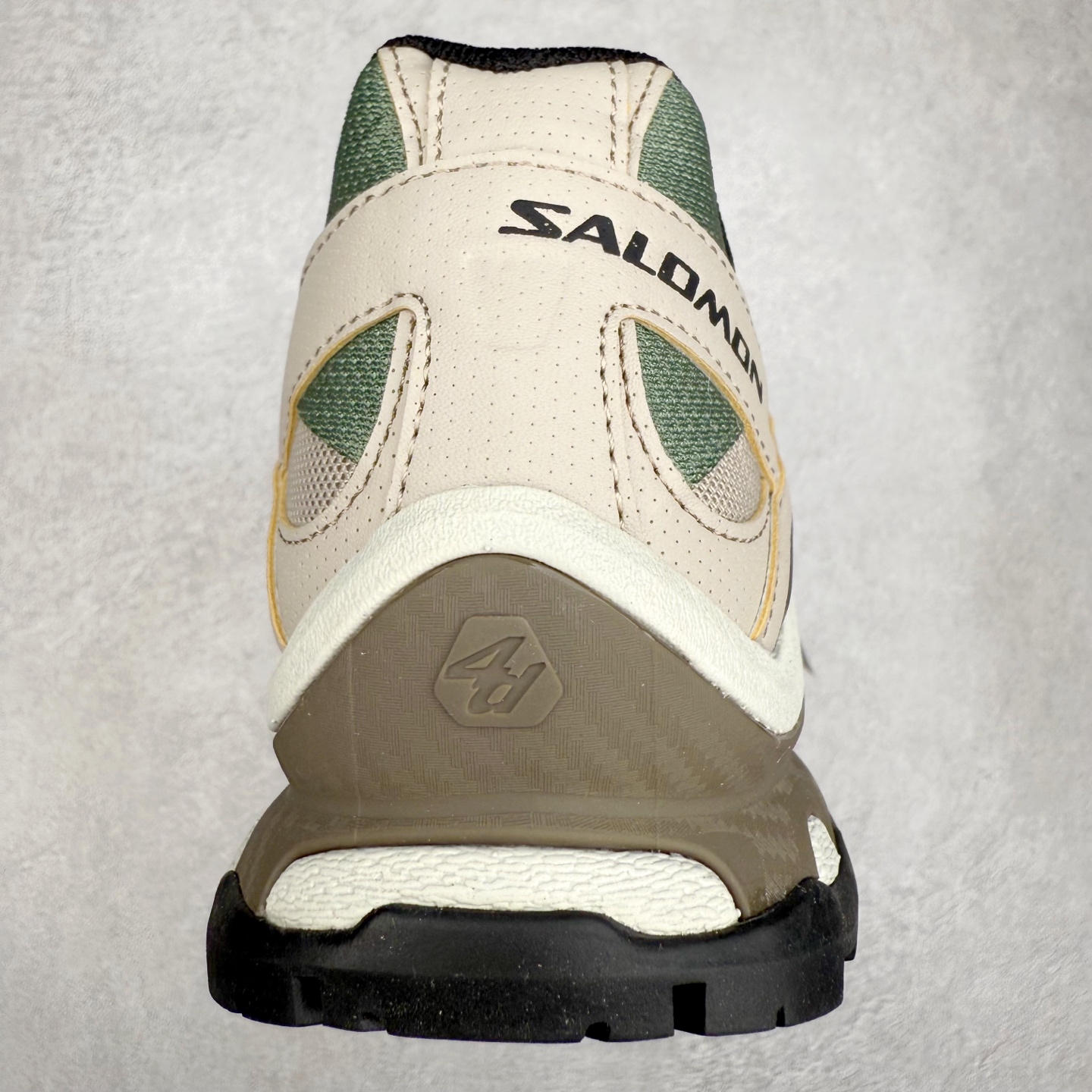 图片[8]-＃HP纯原 Salomon XT-QUEST ADV 萨洛蒙潮流越野机能户外功能鞋 纯原外贸平台特供订单 耗时半年巨作 全套原纸板楦头开发 原厂特供网布配套加持 确保原汁原味 完美呈现版型 原档数据独家私模五层组合大底 男女鞋同步官方开发至46.5 原装Ortholite轻量化鞋垫 中底布带钢印编号 原厂TPU锁扣 进口港宝加持 后跟自然饱满 还原公司包裹性 基于 SALOMON 初代 XT 鞋身造型并搭载 4D ADVANCED CHASSIS™ 大底打造而成 为这款 XT-QUEST 带来了多项足部控制与保护等功能性 如在运动过程中控制左右晃动的过程而提高稳定性、改善长途越野过程中足中到足尖的过渡、提高感知岩石的精确度以抵抗尖锐物体对脚底的伤害以及采用动态缓冲来增强穿着舒适感 从而减轻疲劳感 使 XT-QUEST 成为一双舒适且安全的户外之履 尺码：36 36.5 37.5 38 38.5 39 40 40.5 41 42 42.5 43 44 44.5 45 46.5-选品中心