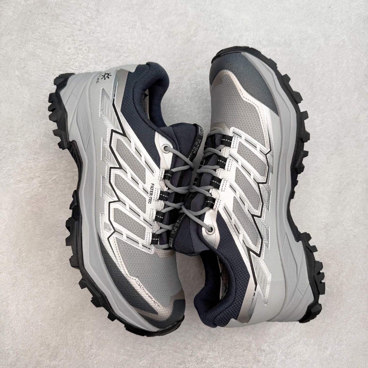 图片[3]-KAILAS 凯乐石远征5代 FLT 舒适简约经典登山 防滑耐磨防水低帮徒步鞋 KAILAS凯乐石品牌是全球三大全系攀登品牌之一，于2003年创立于中国广州，致力于为有攀登梦想的户外运动员及爱好者，研发制造功能性专业装备，满足他们在极限环境下安全舒适的需求，凯乐石专注于科技面料的开发及专业功能设计，产品线覆盖登山、攀岩、徒步、越野跑山、露营、旅行等多项户外运动，通过运动员的测试反馈，不断进化迭代，产品荣获国内外大奖71座，发明专利21个，更突破性的自主研发攀登器械，打造出中国的攀登硬实力。实拍调校N版已经零色差零失真 百分百还原实物色彩所见即所得 不存在货不对板色差等低级问题 选购参考实物拍摄 不混卖不参货 只用心做好货严格选品 承诺混一赔十 尺码：36 36.5 37.5 38 38.5 39 40 40.5 41 42 42.5 43 44 44.5 45-选品中心