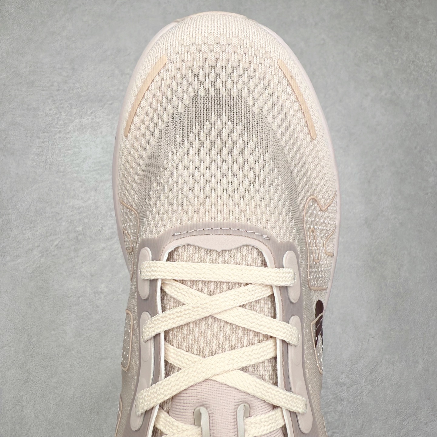 图片[4]-NK Vomero Premium 时尚舒适 网布防滑耐磨 低帮跑步鞋 HQ5963-607 实拍调校N版已经零色差零失真 百分百还原实物色彩所见即所得 不存在货不对板色差等低级问题 选购参考实物拍摄 不混卖不参货 只用心做好货严格选品 承诺混一赔十 尺码：36 36.5 37.5 38 38.5 39 40 40.5 41 42 42.5 43 44 44.5 45-选品中心