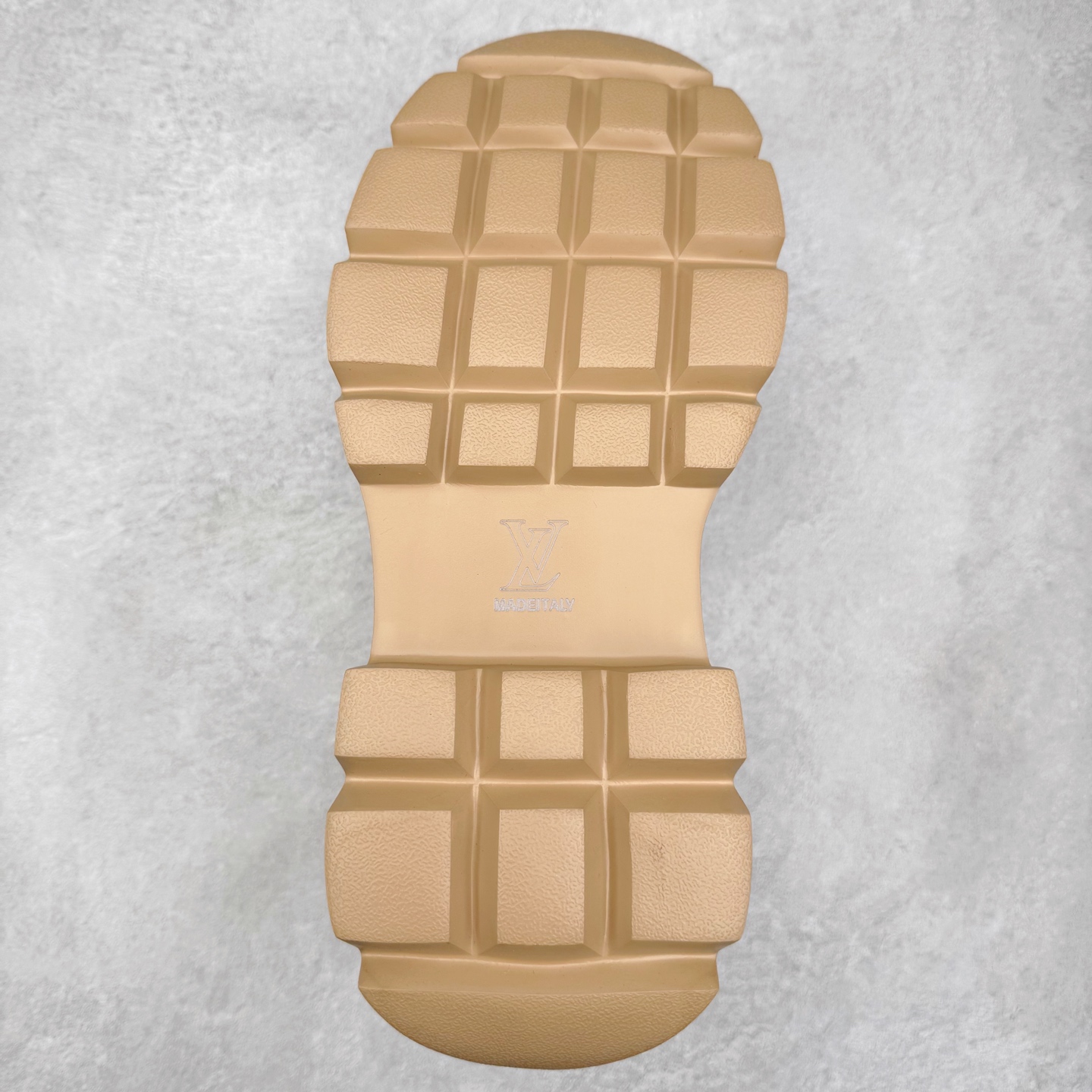 图片[9]-Timberland添柏岚/天伯伦户外中帮休闲大黄靴系列 广东大厂品质 原盒原包装 面料采用意大利🇮🇹顶级磨砂细纹牛皮 搭配防臭防腐真皮乳胶鞋垫 给您完美的穿着体验 质量考究耐穿 型男必备 专治不帅 高品质脚感一流 尺码：38 39 40 41 42 43 44（皮鞋码）-选品中心