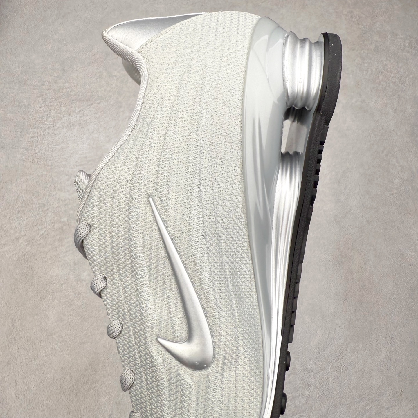 图片[7]-NK SHOX Z 舒适柔软减震回弹生活休闲鞋 男女同款 实拍调校N版已经零色差零失真 百分百还原实物色彩所见即所得 不存在货不对板色差等低级问题 选购参考实物拍摄 不混卖不参货 只用心做好货严格选品 承诺混一赔十 尺码：36 36.5 37.5 38 38.5 39 40 40.5 41 42 42.5 43 44 44.5 45-选品中心