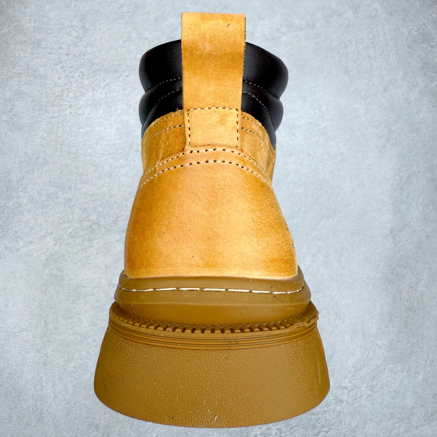 图片[8]-Timberland添柏岚/天伯伦户外中帮休闲大黄靴系列 广东大厂品质 原盒原包装 面料采用意大利🇮🇹顶级磨砂细纹牛皮 搭配防臭防腐真皮乳胶鞋垫 给您完美的穿着体验 质量考究耐穿 型男必备 专治不帅 高品质脚感一流 尺码：38 39 40 41 42 43 44（皮鞋码）-选品中心