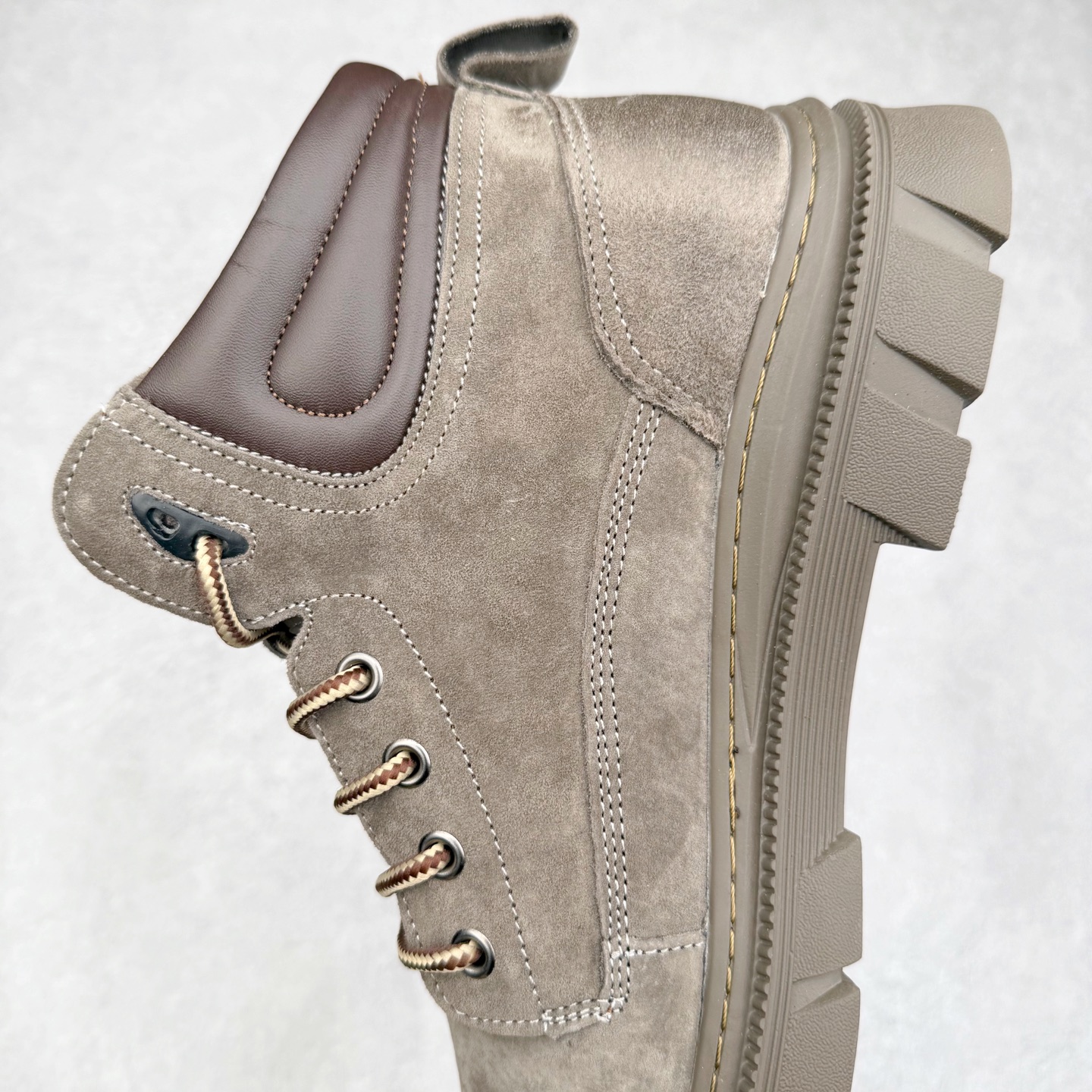 图片[7]-Timberland添柏岚/天伯伦户外中帮休闲大黄靴系列 广东大厂品质 原盒原包装 面料采用意大利🇮🇹顶级磨砂细纹牛皮 搭配防臭防腐真皮乳胶鞋垫 给您完美的穿着体验 质量考究耐穿 型男必备 专治不帅 高品质脚感一流 尺码：38 39 40 41 42 43 44（皮鞋码）-选品中心