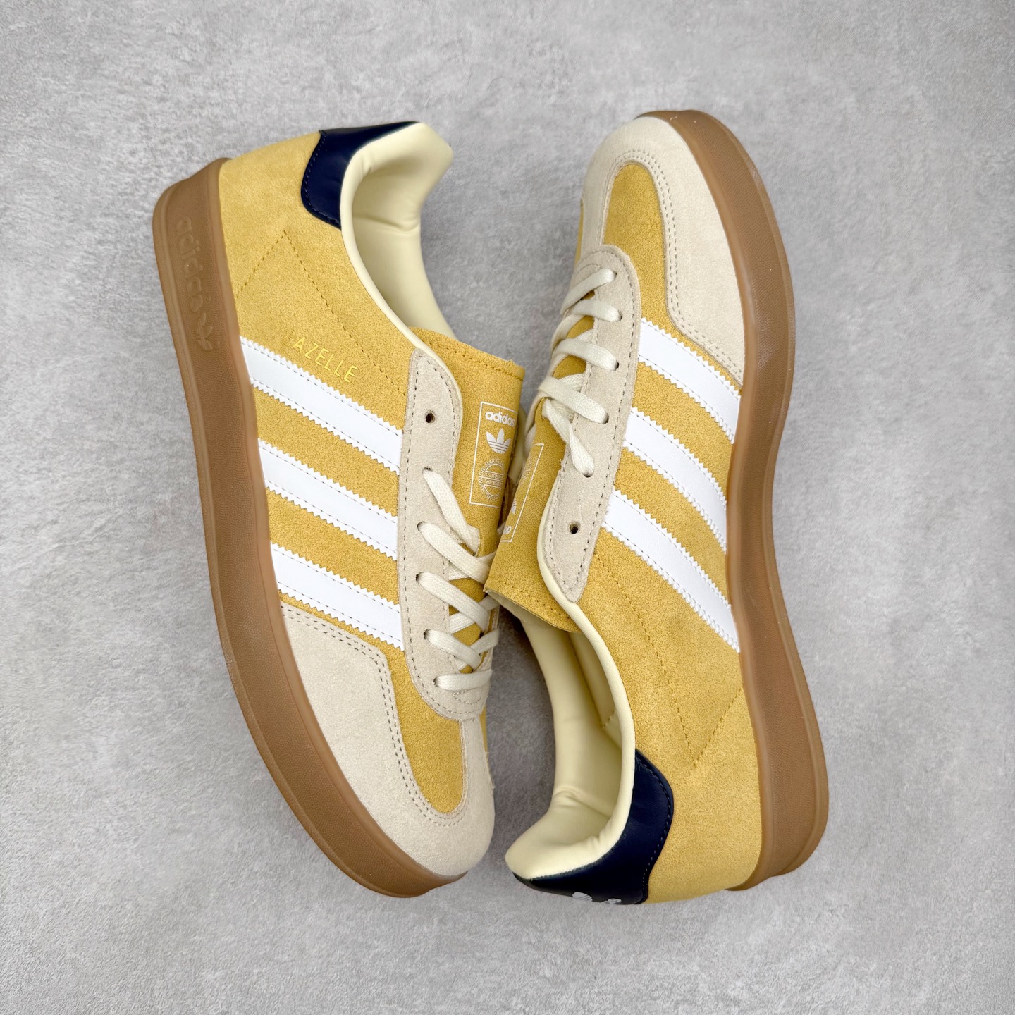 图片[3]-AD Gazelle Indoor Trainers 羚羊内训系列低帮复古百搭休闲运动德训风板鞋 JI3523 90年代经典的复刻版！自60年代以足球训练鞋面世以来,Gazelle就以其经典设计席卷全球。1991年版本的复刻,再造经典Gazelle。采用皮革打造,搭配浊色细节,让这款经典更加简约。尺码：36 36⅔ 37⅓ 38 38⅔ 39⅓ 40 40⅔ 41⅓ 42 42⅔ 43⅓ 44⅓ 44⅔ 45-选品中心