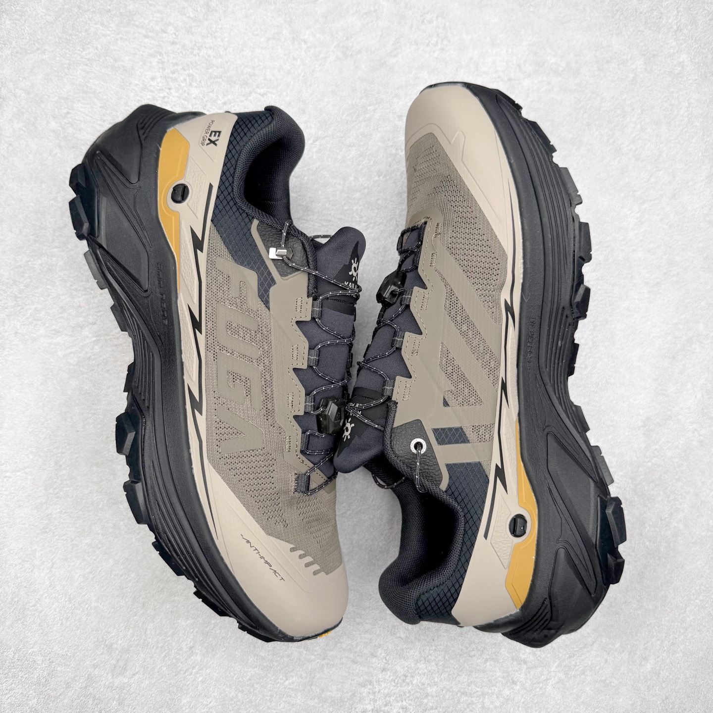 图片[3]-凯乐石 KAILAS FUGA EX3 BOA 25款舒适缓冲徒步 织物TPU减震防滑透气包裹性轻便低帮 超强抓地力越野跑步鞋 KAILAS凯乐石品牌是全球三大全系攀登品牌之一，于2003年创立于中国广州，致力于为有攀登梦想的户外运动员及爱好者，研发制造功能性专业装备，满足他们在极限环境下安全舒适的需求，凯乐石专注于科技面料的开发及专业功能设计，产品线覆盖登山、攀岩、徒步、越野跑山、露营、旅行等多项户外运动，通过运动员的测试反馈，不断进化迭代，产品荣获国内外大奖71座，发明专利21个，更突破性的自主研发攀登器械，打造出中国的攀登硬实力。实拍调校N版已经零色差零失真 百分百还原实物色彩所见即所得 不存在货不对板色差等低级问题 选购参考实物拍摄 不混卖不参货 只用心做好货严格选品 承诺混一赔十 尺码：36 36.5 37.5 38 38.5 39 40 40.5 41 42 42.5 43 44 44.5 45-选品中心