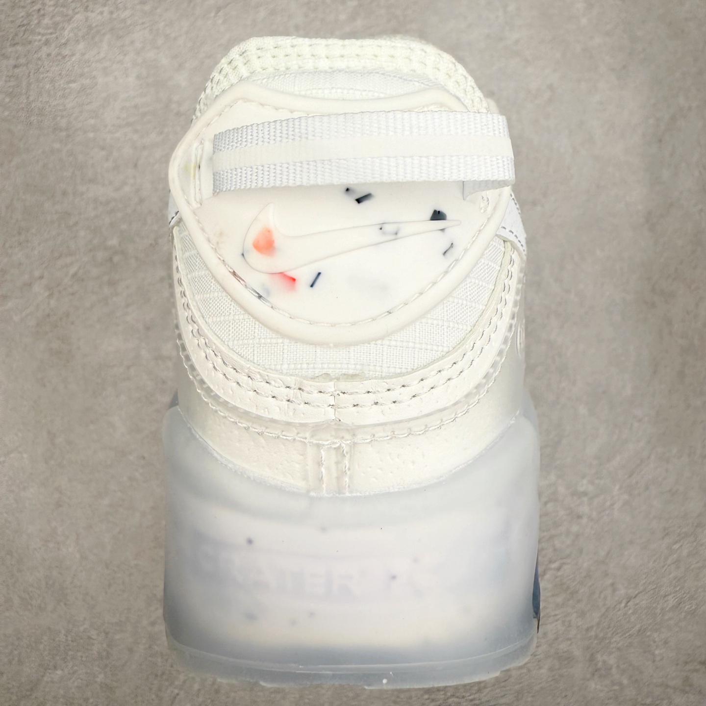 图片[8]-＃MX版 NK Air MAX 90 气垫复古减震跑步鞋 DR8394-515 经典重温 独家陆续补货 外单专供大厂出品 品质稳定 一百余色 终端操作 Air Max 90于1990年推出 来自Air Max系列 在Air Max 1的基础上改进而得 增加了气垫面积 外型上也更为流线 最特別的就是加入了菱纹塑胶嵌板 为Air Max 90增添了许多潮流气息 皮革鞋面 造就出色耐穿性和支撑力 Max Air缓震配置搭配泡棉中底 令Air Max 90轻盈而舒适 华夫格橡胶外底 铸就Air Max 90非凡的抓地力 而Air Max 90不仅是一双跑鞋 它成功跨越了时间的演进 成为了球鞋文化与潮流圈中最熟为人知的鞋款之一 尺码：36 36.5 37.5 38 38.5 39 40 40.5 41 42 42.5 43 44 44.5 45-选品中心