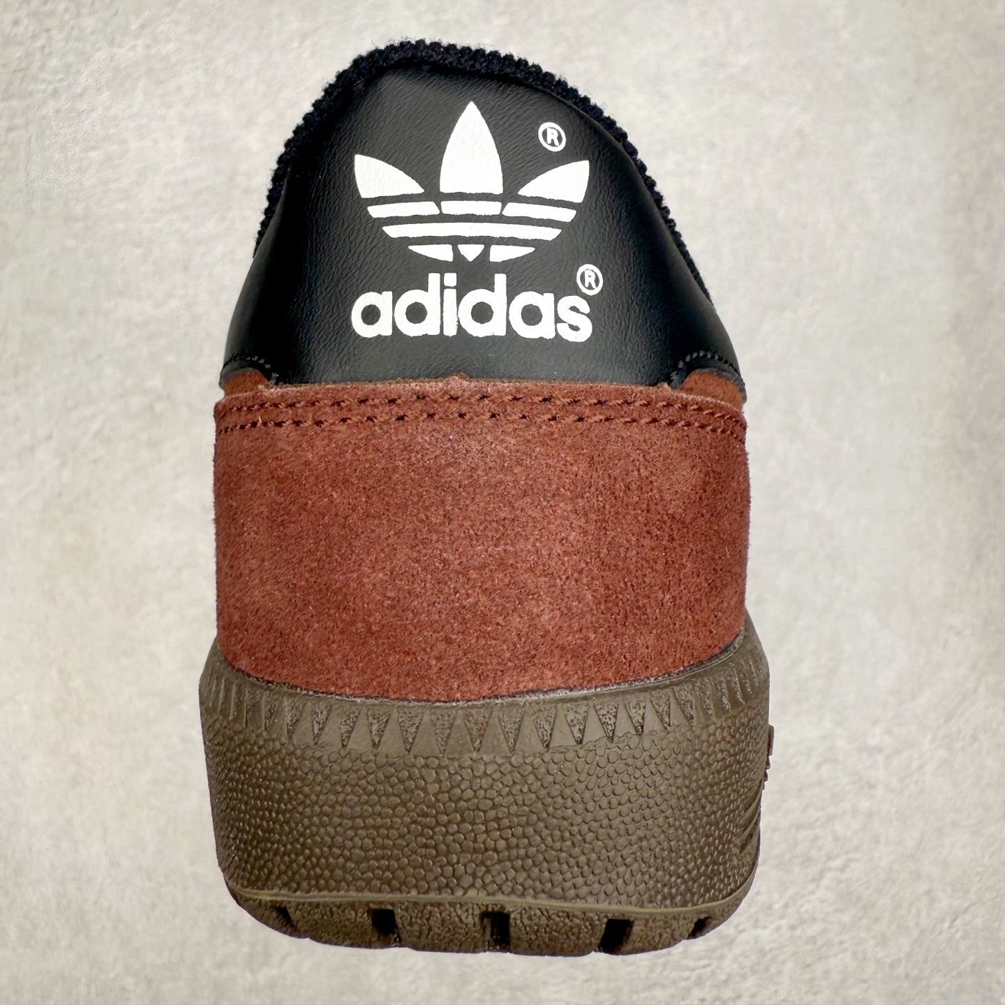 图片[8]-AD Originals Hand 2.0 百搭舒适耐磨低帮板鞋 男女同款 实拍调校N版已经零色差零失真 百分百还原实物色彩所见即所得 不存在货不对板色差等低级问题 选购参考实物拍摄 不混卖不参货 只用心做好货严格选品 承诺混一赔十 尺码：36 36.5 37.5 38 38.5 39 40 40.5 41 42 42.5 43 44 44.5 45-选品中心