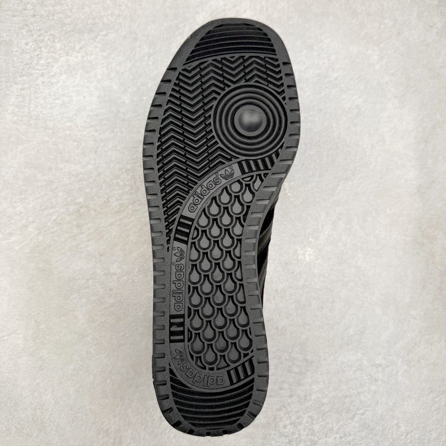 图片[9]-AD Originals Hand 2.0 百搭舒适耐磨低帮板鞋 男女同款 实拍调校N版已经零色差零失真 百分百还原实物色彩所见即所得 不存在货不对板色差等低级问题 选购参考实物拍摄 不混卖不参货 只用心做好货严格选品 承诺混一赔十 尺码：36 36.5 37.5 38 38.5 39 40 40.5 41 42 42.5 43 44 44.5 45-选品中心