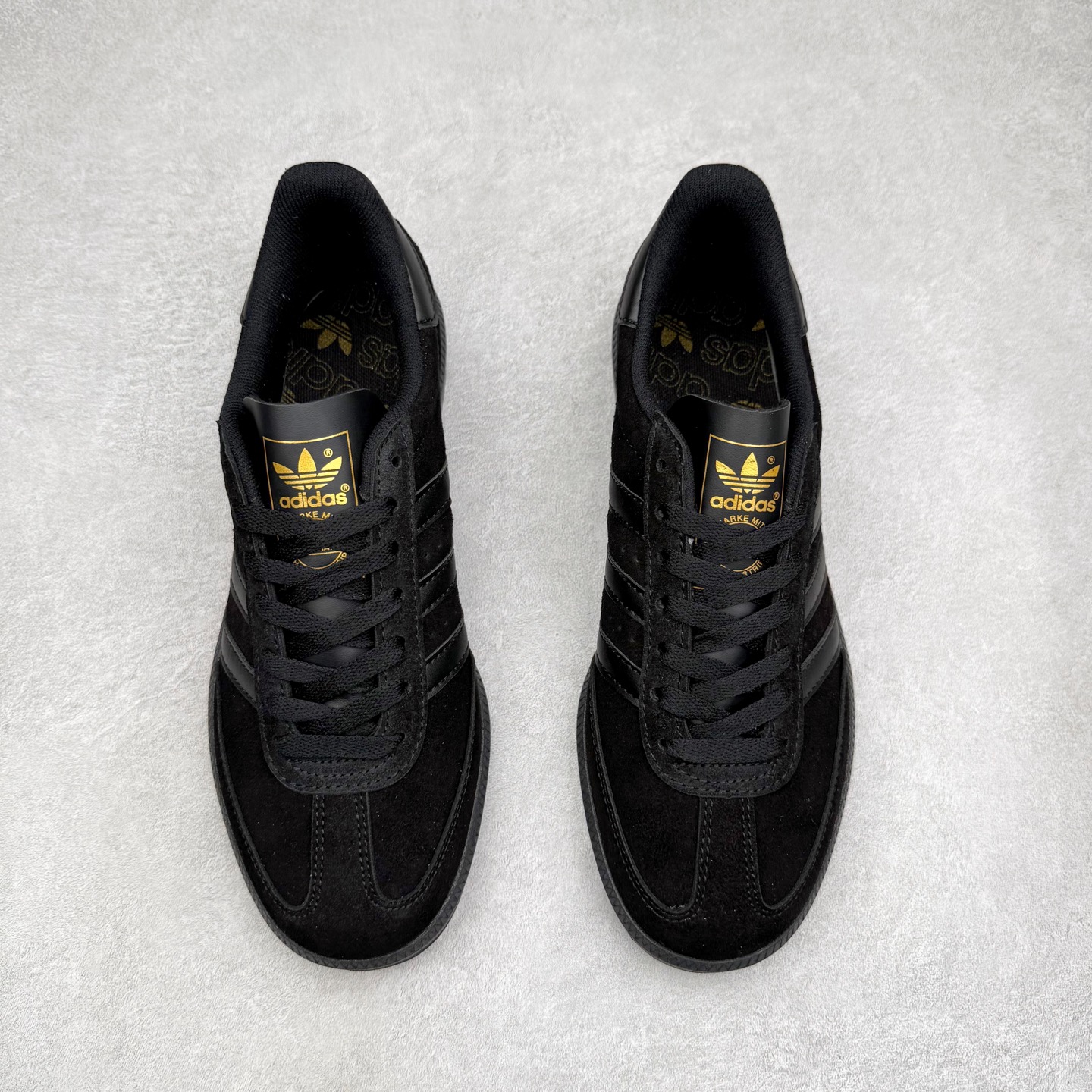 图片[2]-AD Originals Hand 2.0 百搭舒适耐磨低帮板鞋 男女同款 实拍调校N版已经零色差零失真 百分百还原实物色彩所见即所得 不存在货不对板色差等低级问题 选购参考实物拍摄 不混卖不参货 只用心做好货严格选品 承诺混一赔十 尺码：36 36.5 37.5 38 38.5 39 40 40.5 41 42 42.5 43 44 44.5 45-选品中心