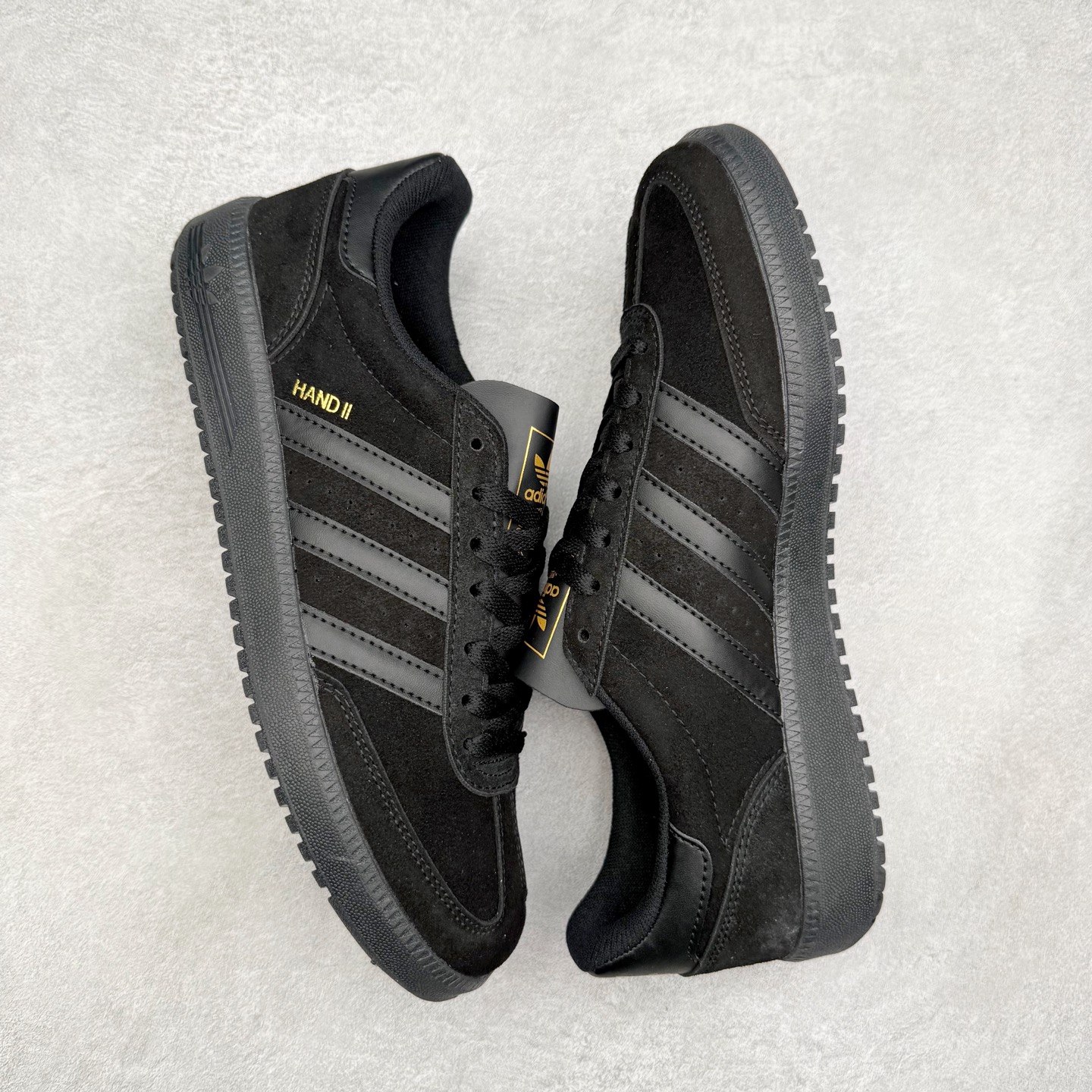 图片[3]-AD Originals Hand 2.0 百搭舒适耐磨低帮板鞋 男女同款 实拍调校N版已经零色差零失真 百分百还原实物色彩所见即所得 不存在货不对板色差等低级问题 选购参考实物拍摄 不混卖不参货 只用心做好货严格选品 承诺混一赔十 尺码：36 36.5 37.5 38 38.5 39 40 40.5 41 42 42.5 43 44 44.5 45-选品中心
