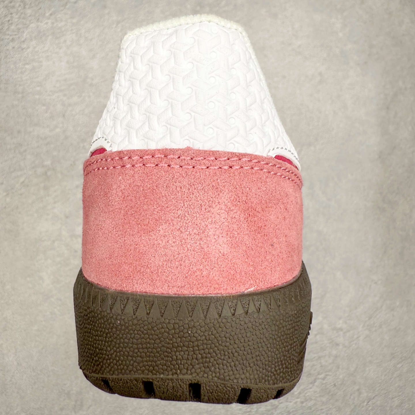 图片[8]-AD Originals Hand 2.0 百搭舒适耐磨低帮板鞋 男女同款 实拍调校N版已经零色差零失真 百分百还原实物色彩所见即所得 不存在货不对板色差等低级问题 选购参考实物拍摄 不混卖不参货 只用心做好货严格选品 承诺混一赔十 尺码：36 36.5 37.5 38 38.5 39 40 40.5 41 42 42.5 43 44 44.5 45-选品中心