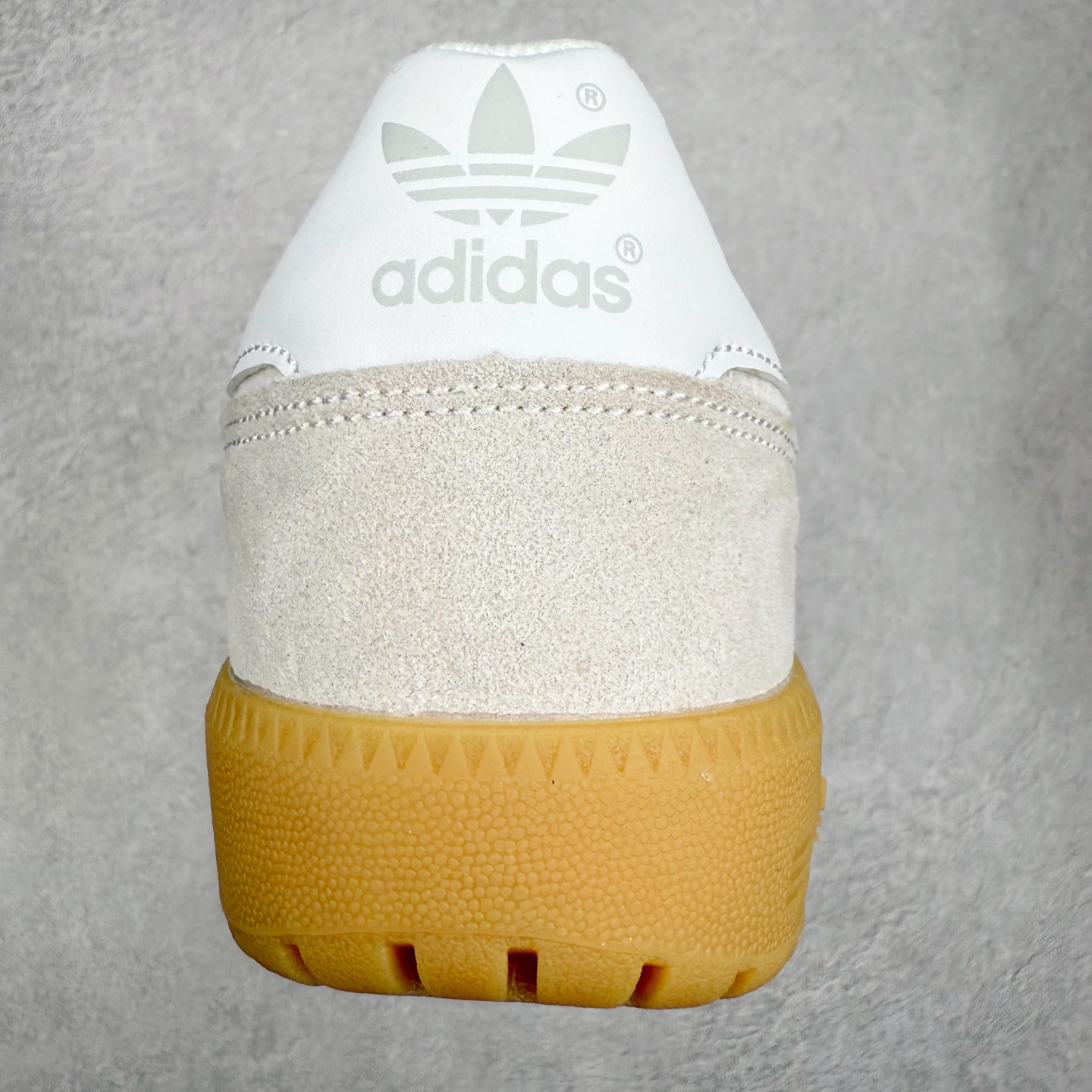 图片[8]-AD Originals Hand 2.0 百搭舒适耐磨低帮板鞋 男女同款 实拍调校N版已经零色差零失真 百分百还原实物色彩所见即所得 不存在货不对板色差等低级问题 选购参考实物拍摄 不混卖不参货 只用心做好货严格选品 承诺混一赔十 尺码：36 36.5 37.5 38 38.5 39 40 40.5 41 42 42.5 43 44 44.5 45-选品中心