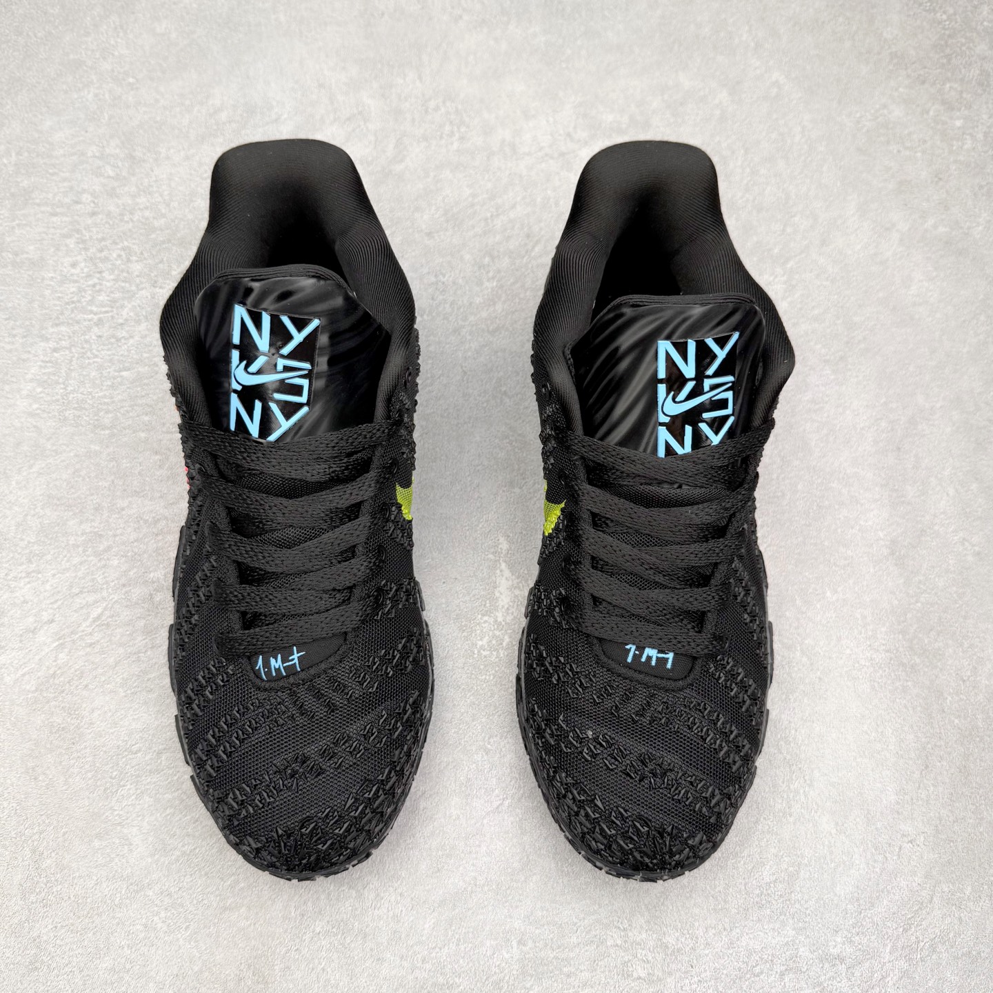 图片[2]-NK JA3 EP 莫兰特三代低帮篮球鞋 以鲜艳明亮的色调脱颖而出。鞋舌上醒目地展示着 “ JA ” 标志，而后跟上的 “ 12 ：AM ” 则以独特的设计呈现。鞋头和鞋舌采用透气运动网布制成，确保舒适耐用。在第一款鞋型的基础上进行了重大升级，采用更为挺拔的鞋口设计，为脚踝带来更佳的包裹与支撑感。侧面独特波纹纹理细节，打破了单调，赋予鞋子灵动与活力的视觉体验。中底部分巧妙借鉴了科比 5 的经典元素，融入斑点细节，增强了整体美学吸引力。实拍调校N版已经零色差零失真 百分百还原实物色彩所见即所得 不存在货不对板色差等低级问题 选购参考实物拍摄 不混卖不参货 只用心做好货严格选品 承诺混一赔十 尺码：40 40.5 41 42 42.5 43 44 44.5 45 46-选品中心