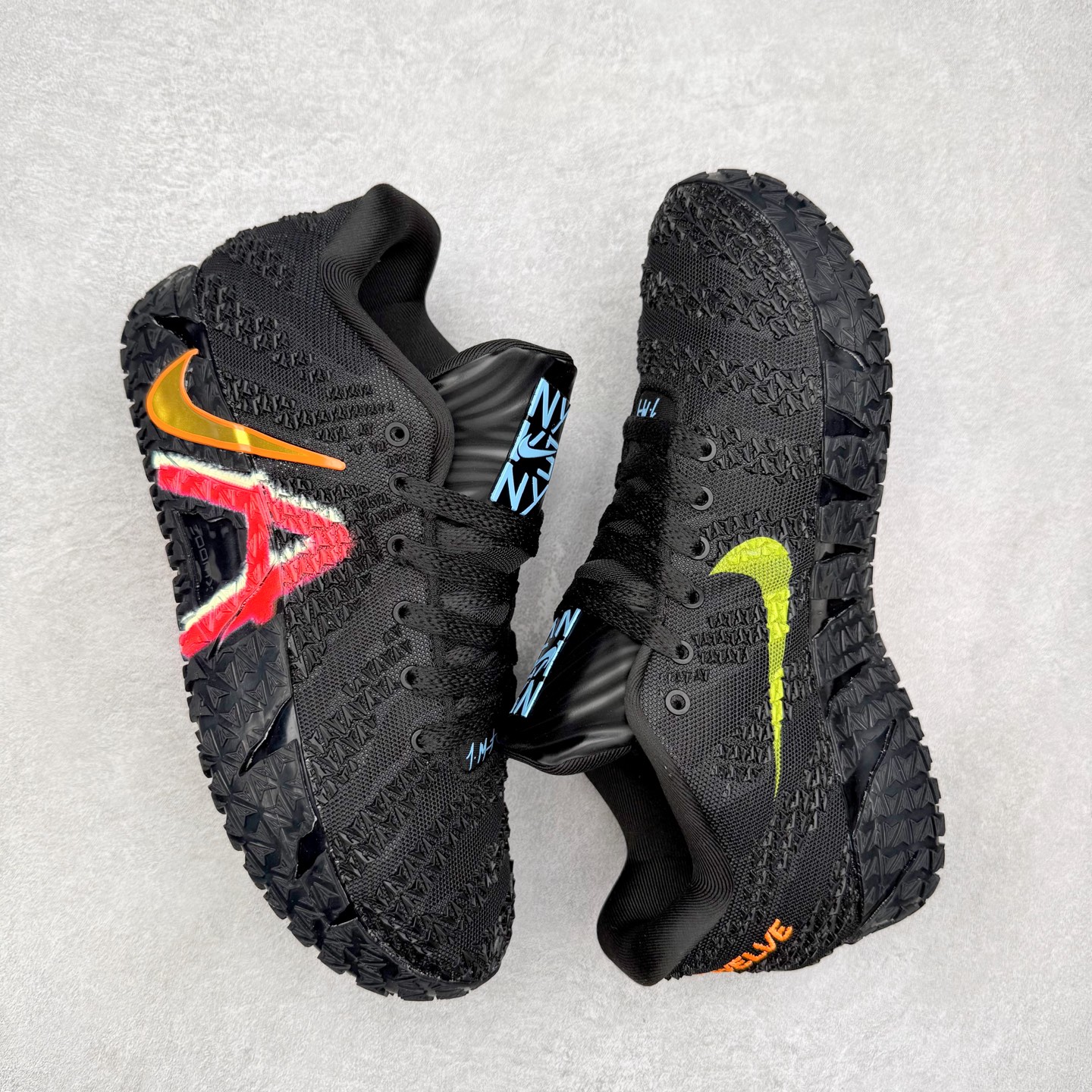 图片[3]-NK JA3 EP 莫兰特三代低帮篮球鞋 以鲜艳明亮的色调脱颖而出。鞋舌上醒目地展示着 “ JA ” 标志，而后跟上的 “ 12 ：AM ” 则以独特的设计呈现。鞋头和鞋舌采用透气运动网布制成，确保舒适耐用。在第一款鞋型的基础上进行了重大升级，采用更为挺拔的鞋口设计，为脚踝带来更佳的包裹与支撑感。侧面独特波纹纹理细节，打破了单调，赋予鞋子灵动与活力的视觉体验。中底部分巧妙借鉴了科比 5 的经典元素，融入斑点细节，增强了整体美学吸引力。实拍调校N版已经零色差零失真 百分百还原实物色彩所见即所得 不存在货不对板色差等低级问题 选购参考实物拍摄 不混卖不参货 只用心做好货严格选品 承诺混一赔十 尺码：40 40.5 41 42 42.5 43 44 44.5 45 46-选品中心