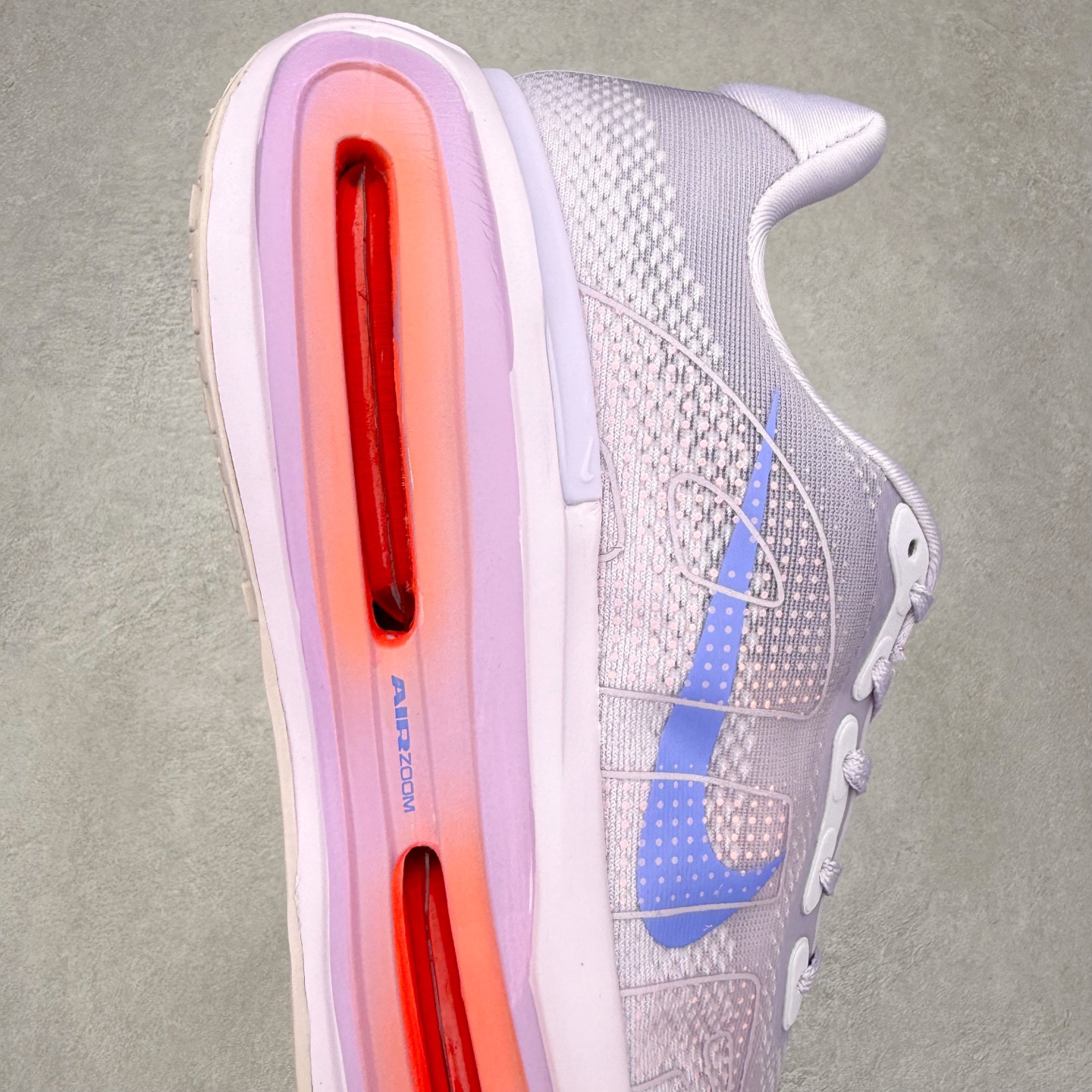 图片[6]-NK Vomero Premium 时尚舒适 网布防滑耐磨 低帮跑步鞋 HM5973-400 实拍调校N版已经零色差零失真 百分百还原实物色彩所见即所得 不存在货不对板色差等低级问题 选购参考实物拍摄 不混卖不参货 只用心做好货严格选品 承诺混一赔十 尺码：36 36.5 37.5 38 38.5 39 40 40.5 41 42 42.5 43 44 44.5 45-选品中心