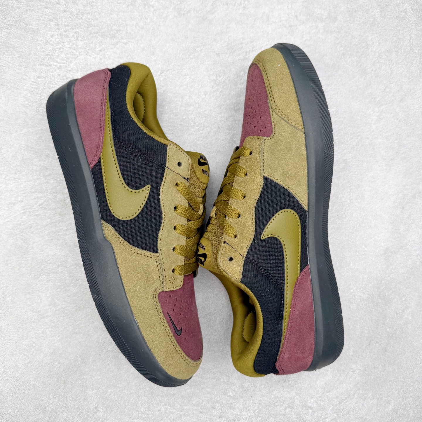 图片[3]-NK SB Force 58 空军58系列低帮休闲运动滑板板鞋 DV5477-008 鞋面由帆布和麂皮拼接 层次感丰富 搭配硫化外底 耐磨耐穿 鞋舌及中底后跟处饰有SB Logo 表明鞋款身份 采用包边设计 经久耐穿 硫化结构则有效提升灵活性 穿上这款全新推出的创意力作 助你耀动街头 尺码：36 36.5 37.5 38 38.5 39 40 40.5 41 42 42.5 43 44 45-选品中心