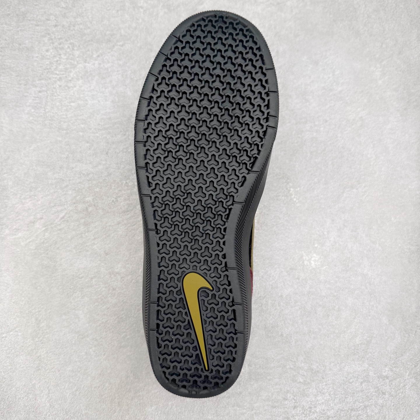 图片[9]-NK SB Force 58 空军58系列低帮休闲运动滑板板鞋 DV5477-008 鞋面由帆布和麂皮拼接 层次感丰富 搭配硫化外底 耐磨耐穿 鞋舌及中底后跟处饰有SB Logo 表明鞋款身份 采用包边设计 经久耐穿 硫化结构则有效提升灵活性 穿上这款全新推出的创意力作 助你耀动街头 尺码：36 36.5 37.5 38 38.5 39 40 40.5 41 42 42.5 43 44 45-选品中心