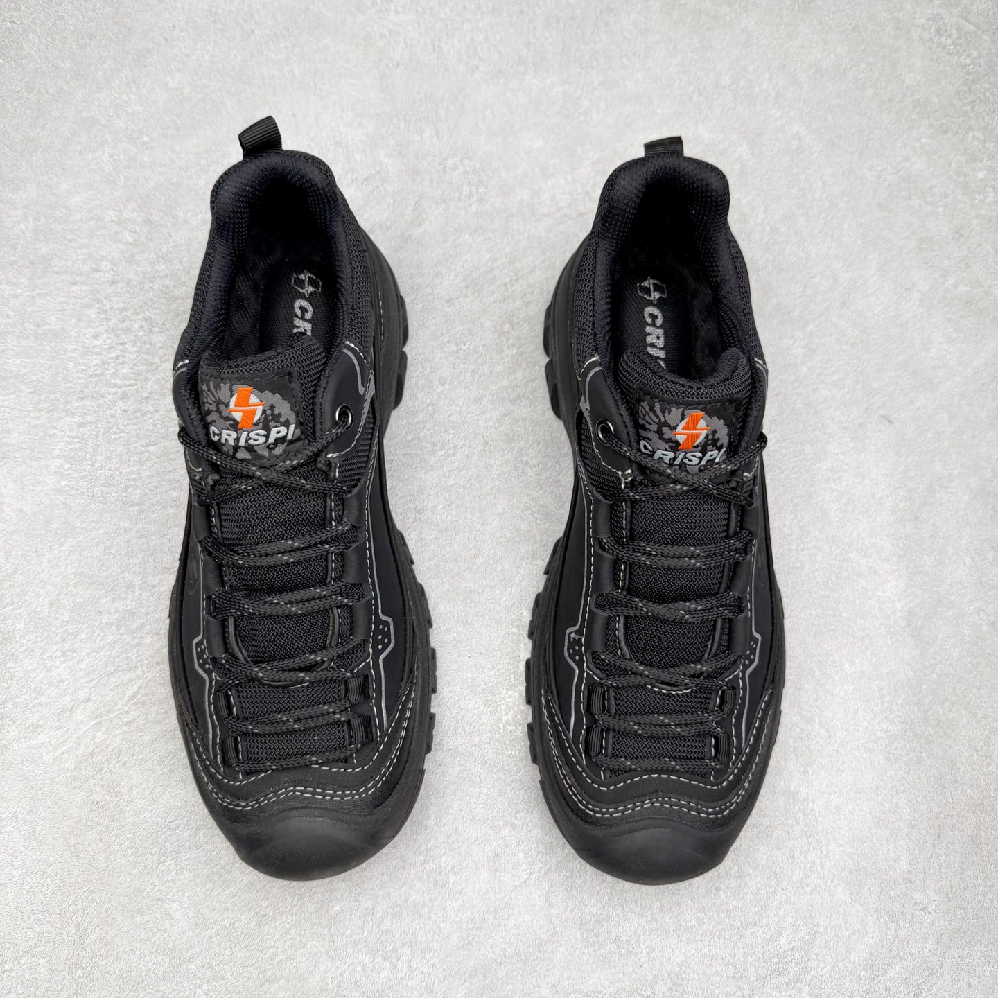 图片[2]-CAMEL骆驼 耐磨防滑 徒步登山 低帮 户外功能鞋 CAMEL骆驼，前身是来自天津的骆驼牌皮鞋厂，创立于1930年。经历近百年的市场激荡，CAMEL骆驼以个性、勇敢、探索及进取精神的丰富内涵成为风摩全球的户外运动品牌。以打造专业户外品牌为发展目标，以户外功能性体验为核心竞争力。CAMEL骆驼始终坚定把控产品高品质的需求，倾力研发出ENFO-TECH高科技系列，取得多项海内外重磅品质大奖，也收获了众多用户的信任和好评。截至目前，已有近4000家线下门店和5000万VIP客户，全面覆盖中国一二线城市，行销全球100多个国家和地区。未来，骆驼仍将继续追求高品质多样化的产品供应，为用户打造更舒适的户外穿着体验。实拍调校N版已经零色差零失真 百分百还原实物色彩所见即所得 不存在货不对板色差等低级问题 选购参考实物拍摄 不混卖不参货 只用心做好货严格选品 承诺混一赔十 尺码：36 36.5 37.5 38 38.5 39 40 40.5 41 42 42.5 43 44 44.5 45-选品中心