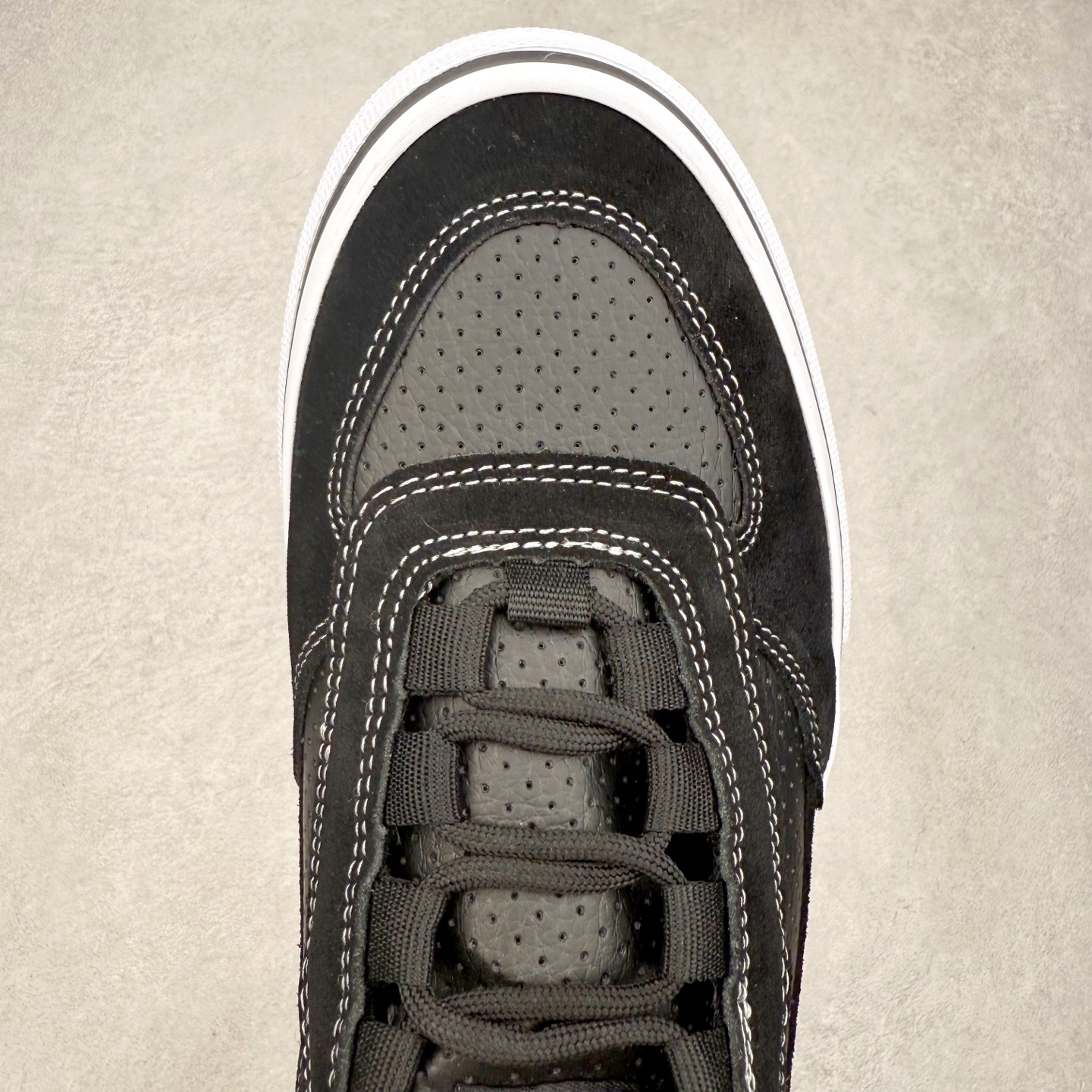 图片[4]-PALACE x Vans Half Cab 黑白 官方新款 舒适百搭轻便滑板鞋 货号：VN0007QXBA21 尺码：35 36 36.5 37 38 38.5 39 40 40.5 41 42 42.5 43 44 45-选品中心