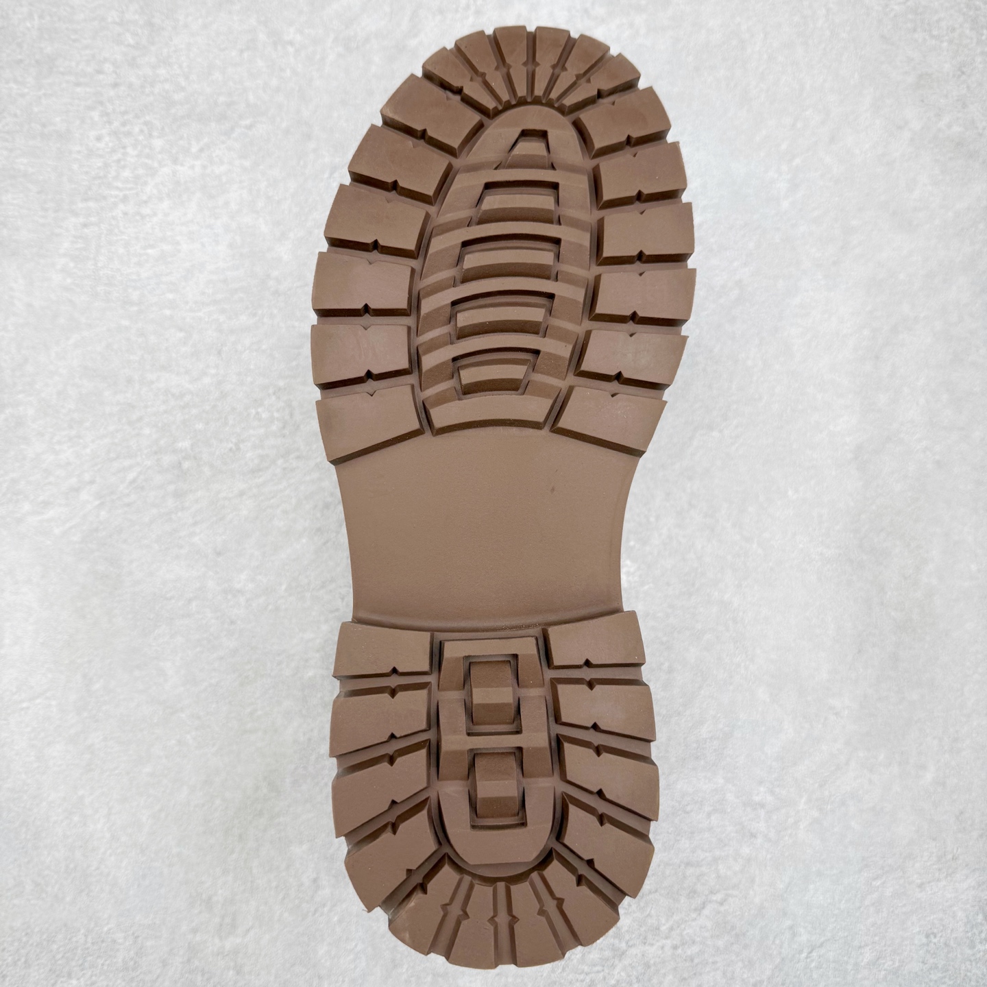 图片[9]-Timberland添柏岚/天伯伦户外中帮休闲大黄靴系列 广东大厂品质 原盒原包装 面料采用意大利🇮🇹顶级磨砂细纹牛皮 搭配防臭防腐真皮乳胶鞋垫 给您完美的穿着体验 质量考究耐穿 型男必备 专治不帅 高品质脚感一流 尺码：38 39 40 41 42 43 44（皮鞋码）-选品中心