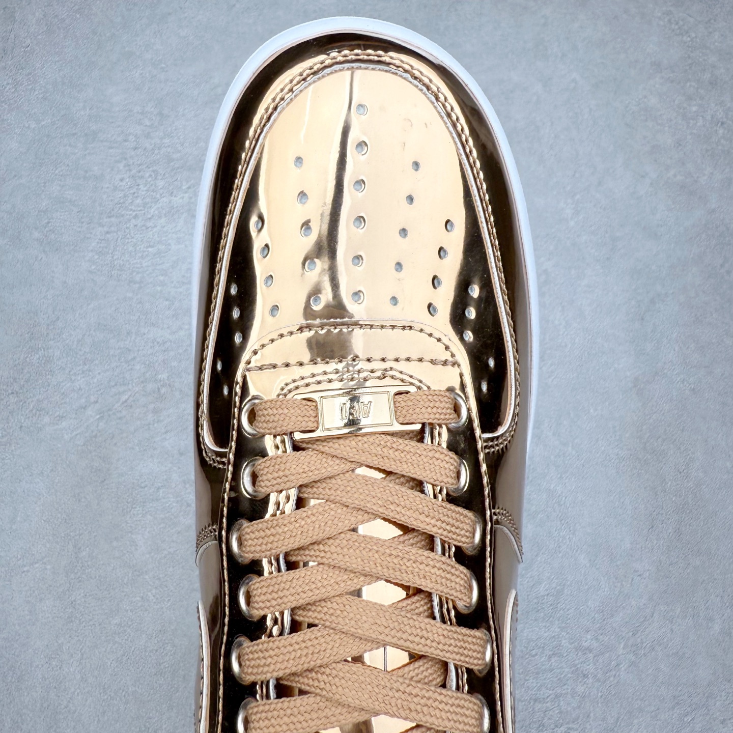 图片[4]-NK Air Force 1´07 Low 空军一号低帮百搭休闲运动板鞋 CQ6566-900 柔软、弹性十足的缓震性能和出色的中底设计 横跨复古与现代的外型结合 造就出风靡全球 三十多年的Force 1 直到今天还深受青睐 实拍调校N版已经零色差零失真 百分百还原实物色彩所见即所得 不存在货不对板色差等低级问题 选购参考实物拍摄 不混卖不参货 只用心做好货严格选品 承诺混一赔十 尺码：36 36.5 37.5 38 38.5 39 40 40.5 41 42 42.5 43 44 44.5 45-选品中心