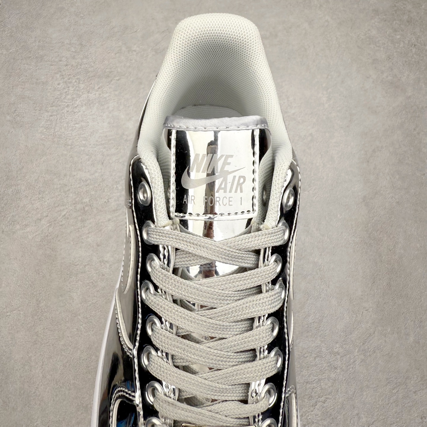 图片[5]-NK Air Force 1´07 Low 空军一号低帮百搭休闲运动板鞋 CQ6566-001 柔软、弹性十足的缓震性能和出色的中底设计 横跨复古与现代的外型结合 造就出风靡全球 三十多年的Force 1 直到今天还深受青睐 实拍调校N版已经零色差零失真 百分百还原实物色彩所见即所得 不存在货不对板色差等低级问题 选购参考实物拍摄 不混卖不参货 只用心做好货严格选品 承诺混一赔十 尺码：36 36.5 37.5 38 38.5 39 40 40.5 41 42 42.5 43 44 44.5 45-选品中心