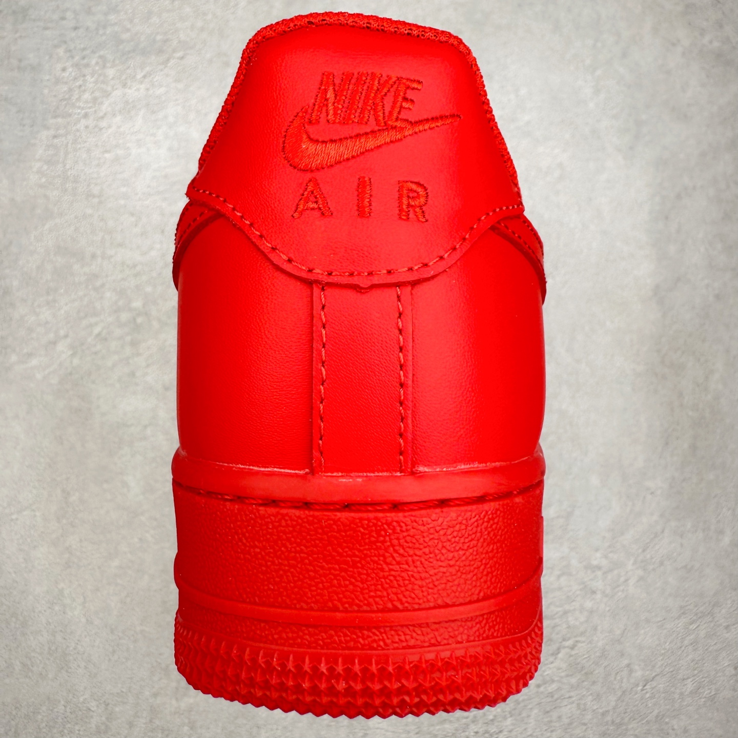 图片[8]-NK Air Force 1´07 Low 空军一号低帮百搭休闲运动板鞋 CW6999-600 柔软、弹性十足的缓震性能和出色的中底设计 横跨复古与现代的外型结合 造就出风靡全球 三十多年的Force 1 直到今天还深受青睐 实拍调校N版已经零色差零失真 百分百还原实物色彩所见即所得 不存在货不对板色差等低级问题 选购参考实物拍摄 不混卖不参货 只用心做好货严格选品 承诺混一赔十 尺码：36 36.5 37.5 38 38.5 39 40 40.5 41 42 42.5 43 44 44.5 45-选品中心