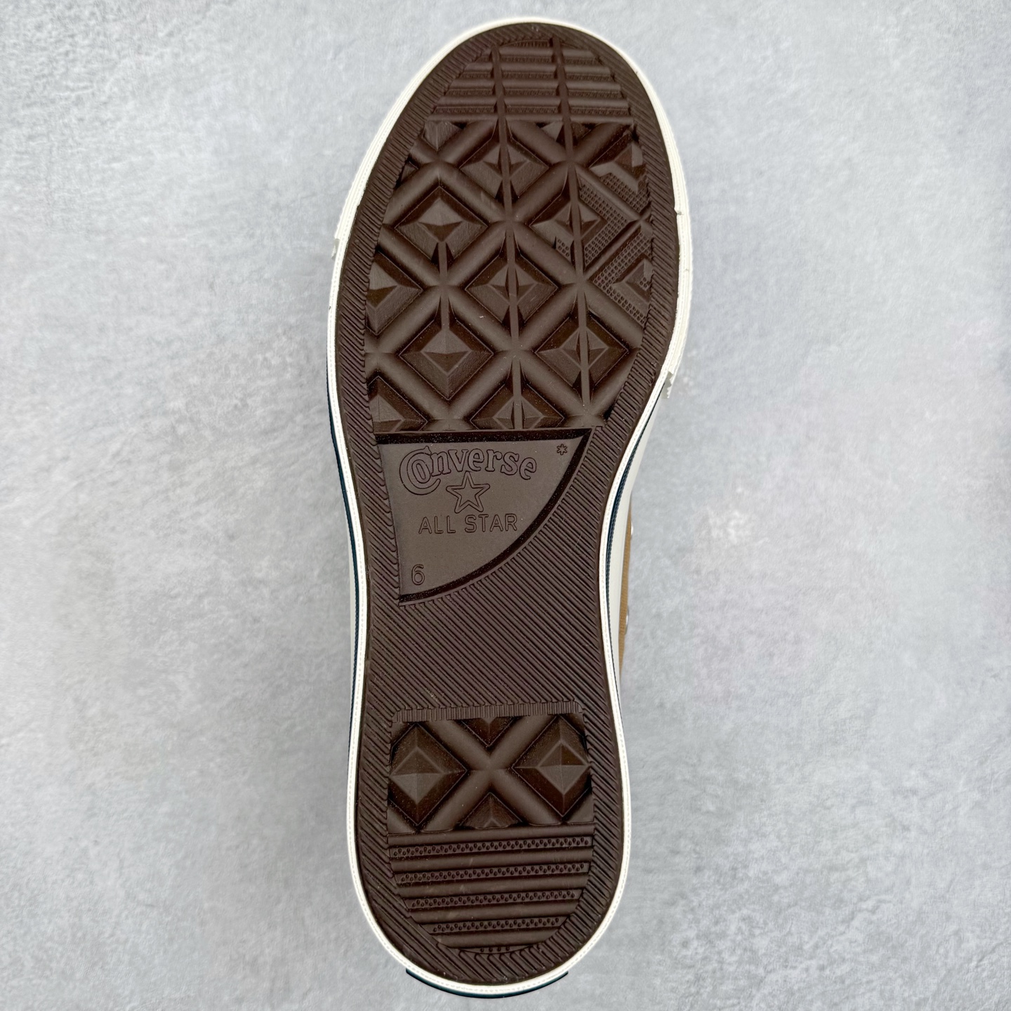 图片[9]-Converse Chuck 1970s 加绒款 秋冬款 内里微薄加绒 不厚重又暖和 温度与颜值并存 实现雪天可以穿匡威的愿望 尺码：35 36 36.5 37 37.5 38 39 39.5 40 41 41.5 42 42.5 43 44-选品中心