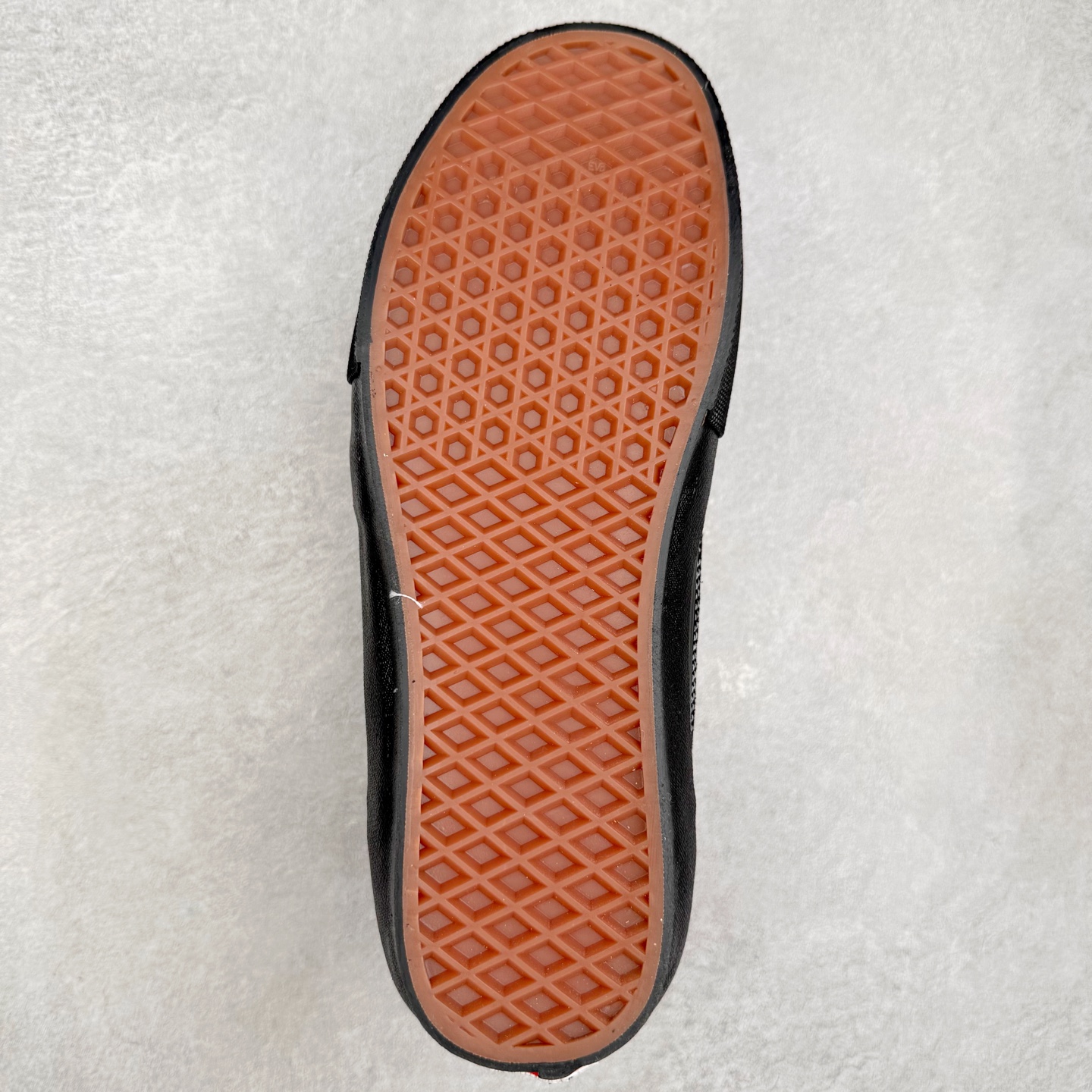 图片[9]-Vans Skate Safe Low 黑武士 官方新款 舒适百搭轻便滑板鞋 货号：VN000EEHBKA 尺码：35 36 36.5 37 38 38.5 39 40 40.5 41 42 42.5 43 44 45-选品中心