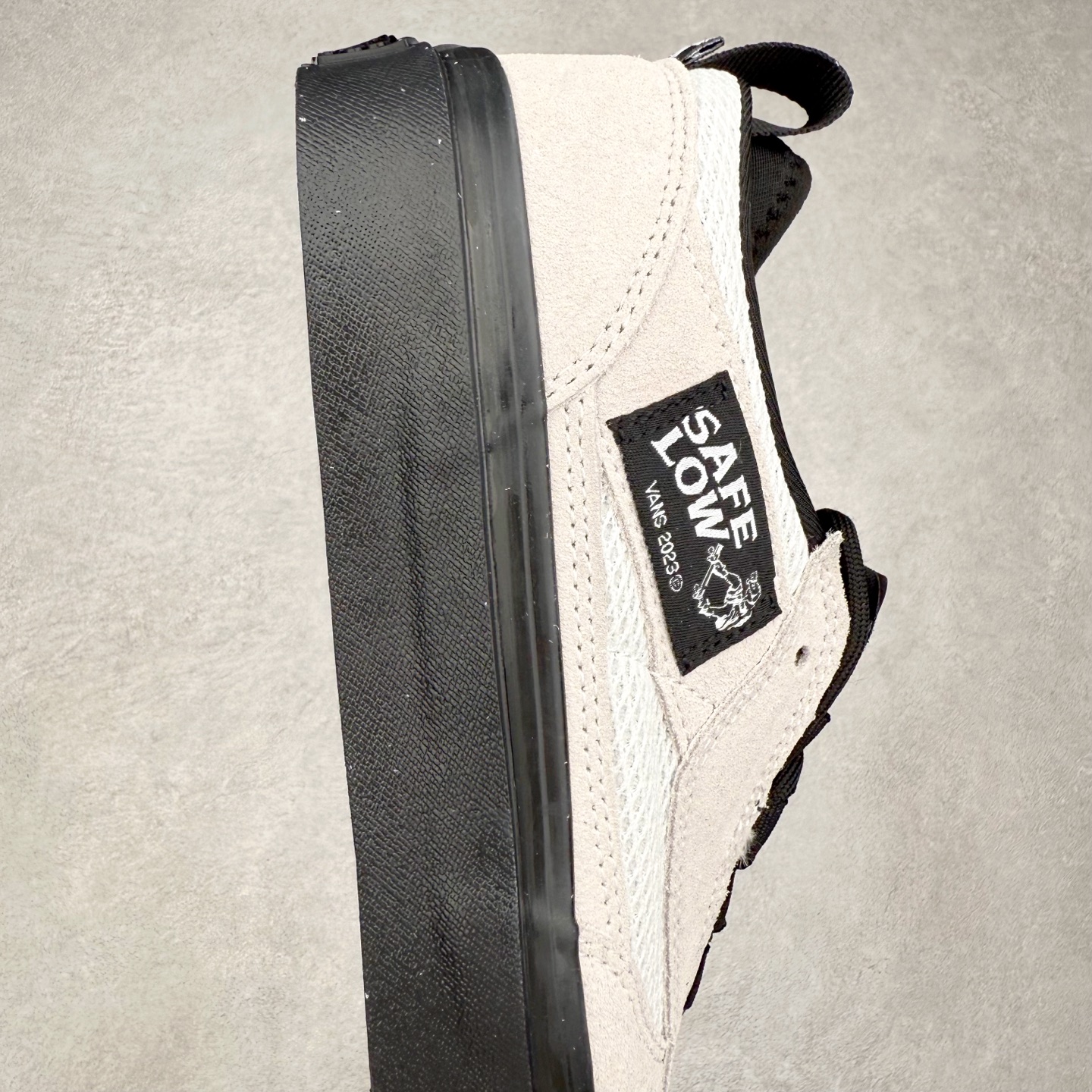 图片[6]-Atiba Jefferson x Vans Skate Safe 官方新款 舒适百搭轻便滑板鞋 白黑 货号：VN000EEHBWI 尺码：35 36 36.5 37 38 38.5 39 40 40.5 41 42 42.5 43 44 45-选品中心