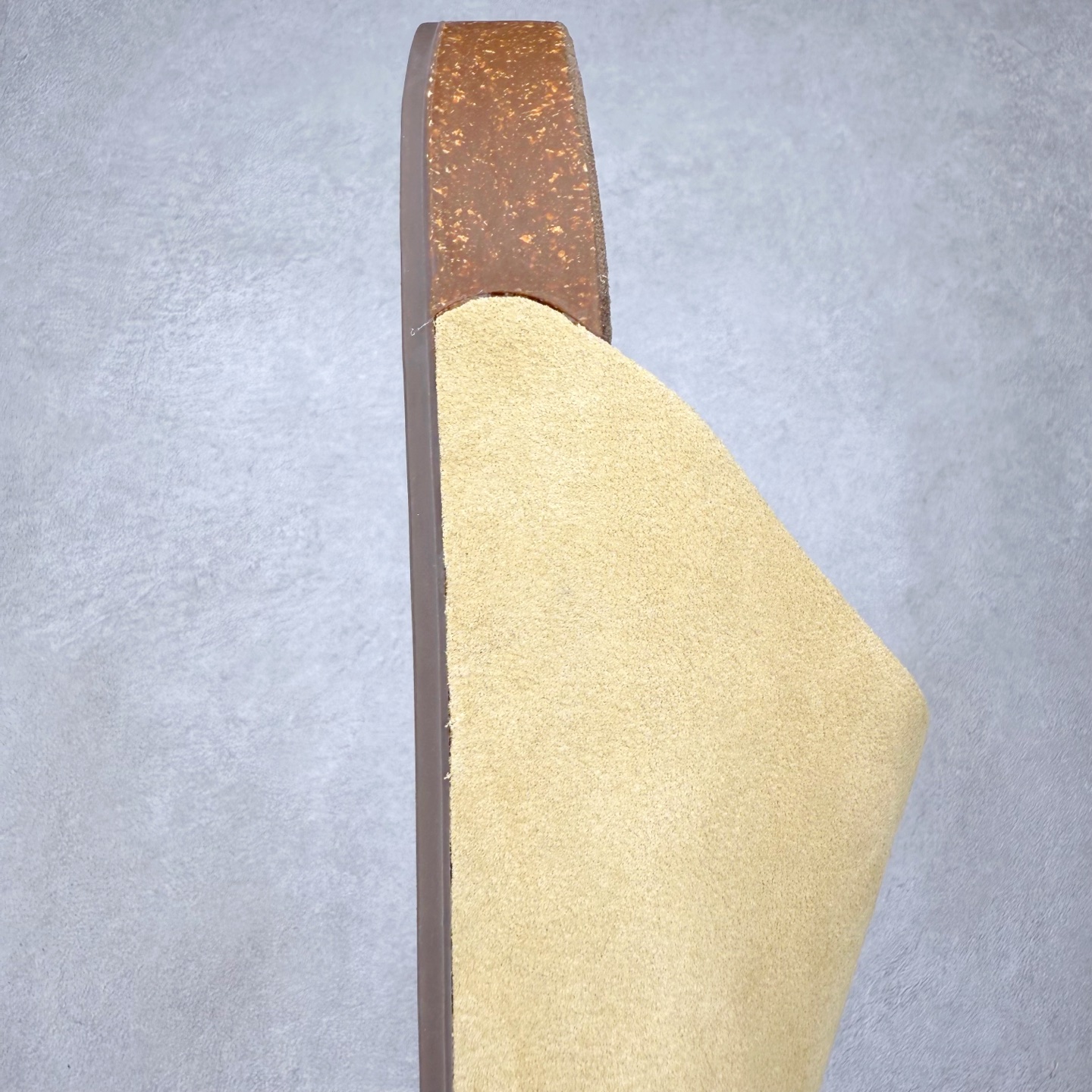 图片[6]-AD Originals Adimule 舒适百搭防磨包头拖鞋 男女同款 实拍调校N版已经零色差零失真 百分百还原实物色彩所见即所得 不存在货不对板色差等低级问题 选购参考实物拍摄 不混卖不参货 只用心做好货严格选品 承诺混一赔十 尺码：36 36.5 37.5 38 38.5 39 40 40.5 41 42 42.5 43 44 44.5 45-选品中心