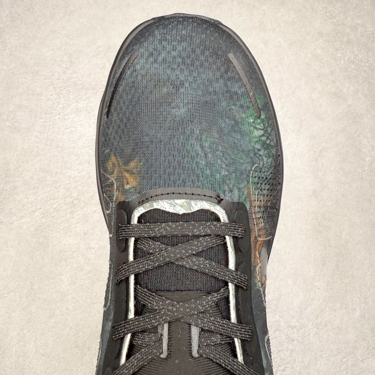 图片[4]-NK Vomero Premium 时尚舒适 网布防滑耐磨 低帮跑步鞋 IO7325-001 实拍调校N版已经零色差零失真 百分百还原实物色彩所见即所得 不存在货不对板色差等低级问题 选购参考实物拍摄 不混卖不参货 只用心做好货严格选品 承诺混一赔十 尺码：36 36.5 37.5 38 38.5 39 40 40.5 41 42 42.5 43 44 44.5 45-选品中心