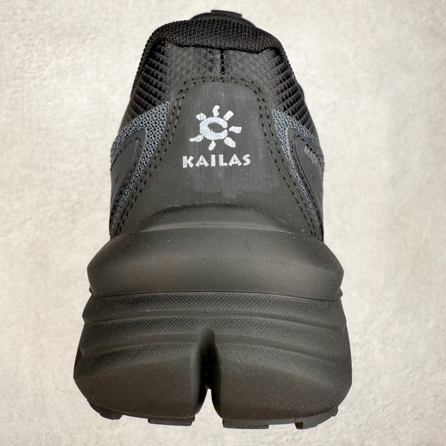 图片[8]-凯乐石 KAILAS 山行2代 GTX 25款舒适缓冲徒步 织物TPU减震防滑透气包裹性轻便低帮超强抓地力越野跑步鞋 KAILAS凯乐石品牌是全球三大全系攀登品牌之一，于2003年创立于中国广州，致力于为有攀登梦想的户外运动员及爱好者，研发制造功能性专业装备，满足他们在极限环境下安全舒适的需求，凯乐石专注于科技面料的开发及专业功能设计，产品线覆盖登山、攀岩、徒步、越野跑山、露营、旅行等多项户外运动，通过运动员的测试反馈，不断进化迭代，产品荣获国内外大奖71座，发明专利21个，更突破性的自主研发攀登器械，打造出中国的攀登硬实力。实拍调校N版已经零色差零失真 百分百还原实物色彩所见即所得 不存在货不对板色差等低级问题 选购参考实物拍摄 不混卖不参货 只用心做好货严格选品 承诺混一赔十 尺码：36 36.5 37.5 38 38.5 39 40 40.5 41 42 42.5 43 44 44.5 45-选品中心