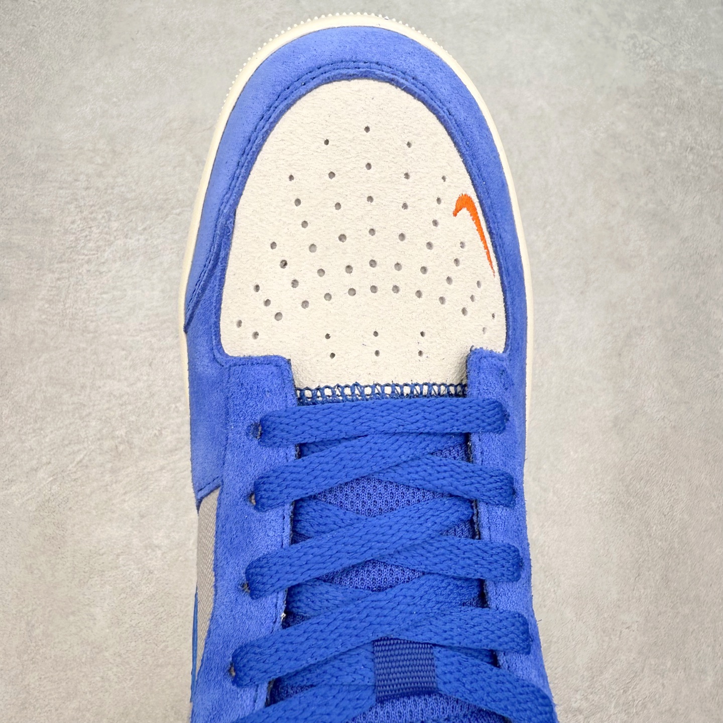 图片[4]-NK SB Force 58 空军58系列低帮休闲运动滑板板鞋 DV5477-011 鞋面由帆布和麂皮拼接 层次感丰富 搭配硫化外底 耐磨耐穿 鞋舌及中底后跟处饰有SB Logo 表明鞋款身份 采用包边设计 经久耐穿 硫化结构则有效提升灵活性 穿上这款全新推出的创意力作 助你耀动街头 尺码：36 36.5 37.5 38 38.5 39 40 40.5 41 42 42.5 43 44 45-选品中心