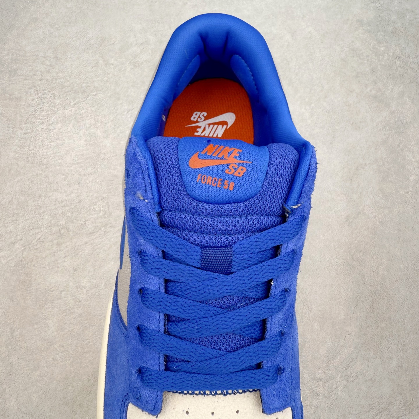 图片[5]-NK SB Force 58 空军58系列低帮休闲运动滑板板鞋 DV5477-011 鞋面由帆布和麂皮拼接 层次感丰富 搭配硫化外底 耐磨耐穿 鞋舌及中底后跟处饰有SB Logo 表明鞋款身份 采用包边设计 经久耐穿 硫化结构则有效提升灵活性 穿上这款全新推出的创意力作 助你耀动街头 尺码：36 36.5 37.5 38 38.5 39 40 40.5 41 42 42.5 43 44 45-选品中心