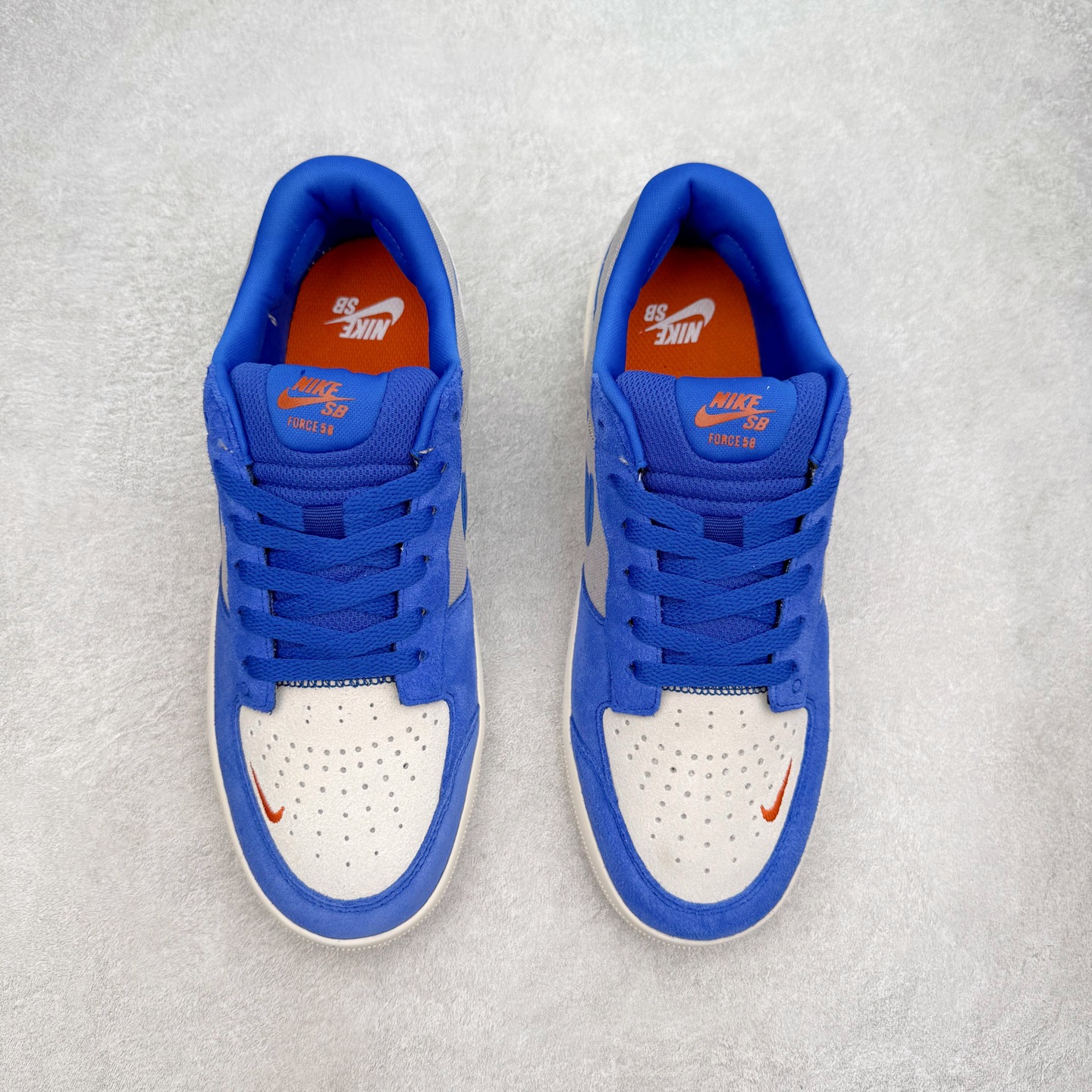 图片[2]-NK SB Force 58 空军58系列低帮休闲运动滑板板鞋 DV5477-011 鞋面由帆布和麂皮拼接 层次感丰富 搭配硫化外底 耐磨耐穿 鞋舌及中底后跟处饰有SB Logo 表明鞋款身份 采用包边设计 经久耐穿 硫化结构则有效提升灵活性 穿上这款全新推出的创意力作 助你耀动街头 尺码：36 36.5 37.5 38 38.5 39 40 40.5 41 42 42.5 43 44 45-选品中心