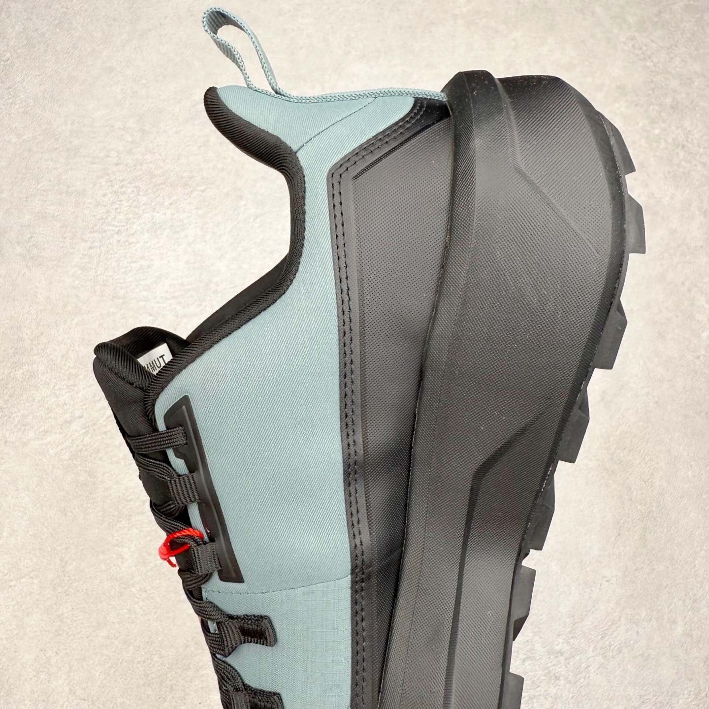 图片[7]-MAMMUT猛犸象 Aenergy 舒适百搭 耐磨防滑 低帮徒步鞋 MAMMUT是高山运动、登山和户外运动装备品牌，其产品以可靠的质量和创新的设计领导着世界潮流，MAMMUT代表着最高的安全性，其产品线几乎覆盖所有户外领域，依靠其产品安全可靠的性能以及丰富的产品线而享誉全球。实拍调校N版已经零色差零失真 百分百还原实物色彩所见即所得 不存在货不对板色差等低级问题 选购参考实物拍摄 不混卖不参货 只用心做好货严格选品 承诺混一赔十 尺码：36 36.5 37.5 38 38.5 39 40 40.5 41 42 42.5 43 44 44.5 45-选品中心