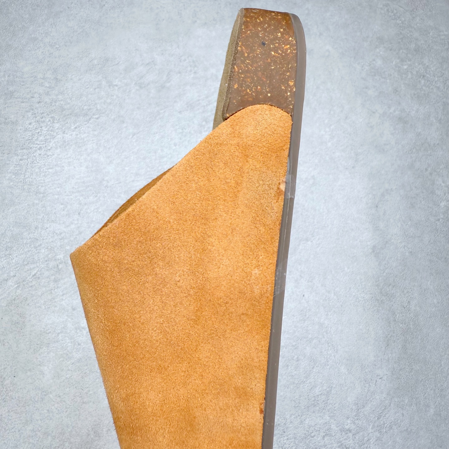 图片[7]-AD Originals Adimule 舒适百搭防磨包头拖鞋 男女同款 实拍调校N版已经零色差零失真 百分百还原实物色彩所见即所得 不存在货不对板色差等低级问题 选购参考实物拍摄 不混卖不参货 只用心做好货严格选品 承诺混一赔十 尺码：36 36.5 37.5 38 38.5 39 40 40.5 41 42 42.5 43 44 44.5 45-选品中心