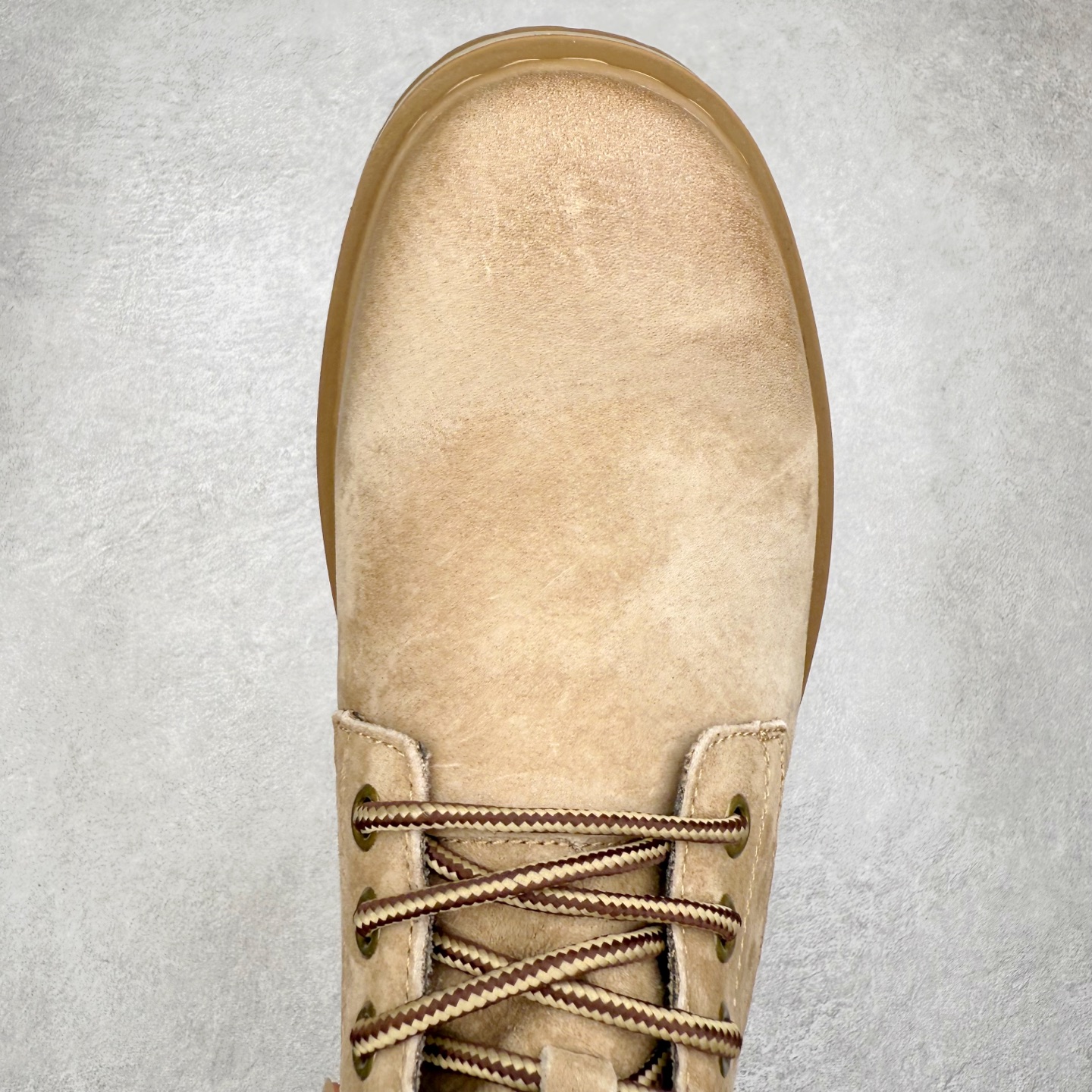 图片[4]-Timberland添柏岚/天伯伦户外中帮休闲大黄靴系列 广东大厂品质 原盒原包装 面料采用意大利🇮🇹顶级磨砂细纹牛皮 搭配防臭防腐真皮乳胶鞋垫 给您完美的穿着体验 质量考究耐穿 型男必备 专治不帅 高品质脚感一流 尺码：38 39 40 41 42 43 44（皮鞋码）-选品中心