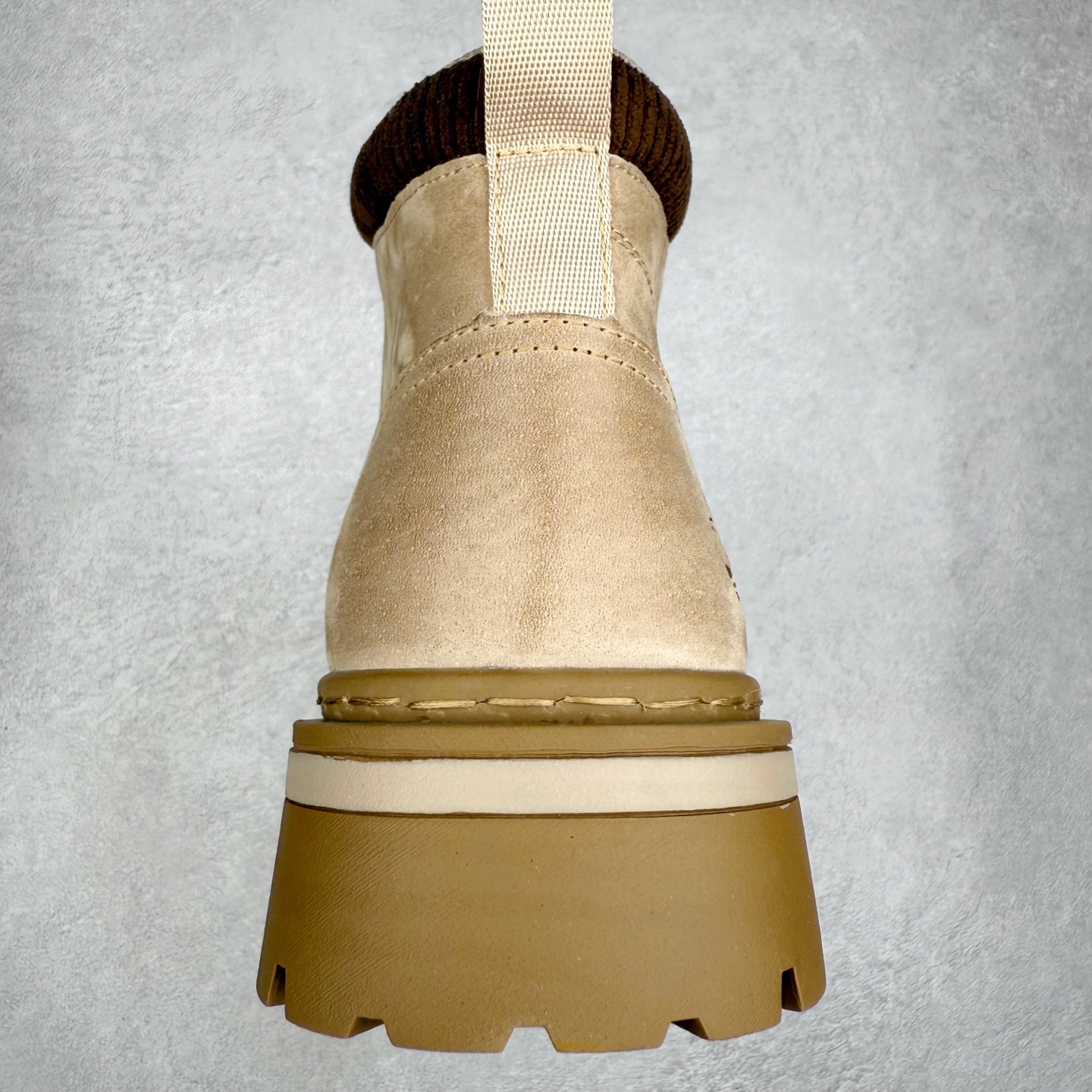 图片[8]-Timberland添柏岚/天伯伦户外中帮休闲大黄靴系列 广东大厂品质 原盒原包装 面料采用意大利🇮🇹顶级磨砂细纹牛皮 搭配防臭防腐真皮乳胶鞋垫 给您完美的穿着体验 质量考究耐穿 型男必备 专治不帅 高品质脚感一流 尺码：38 39 40 41 42 43 44（皮鞋码）-选品中心