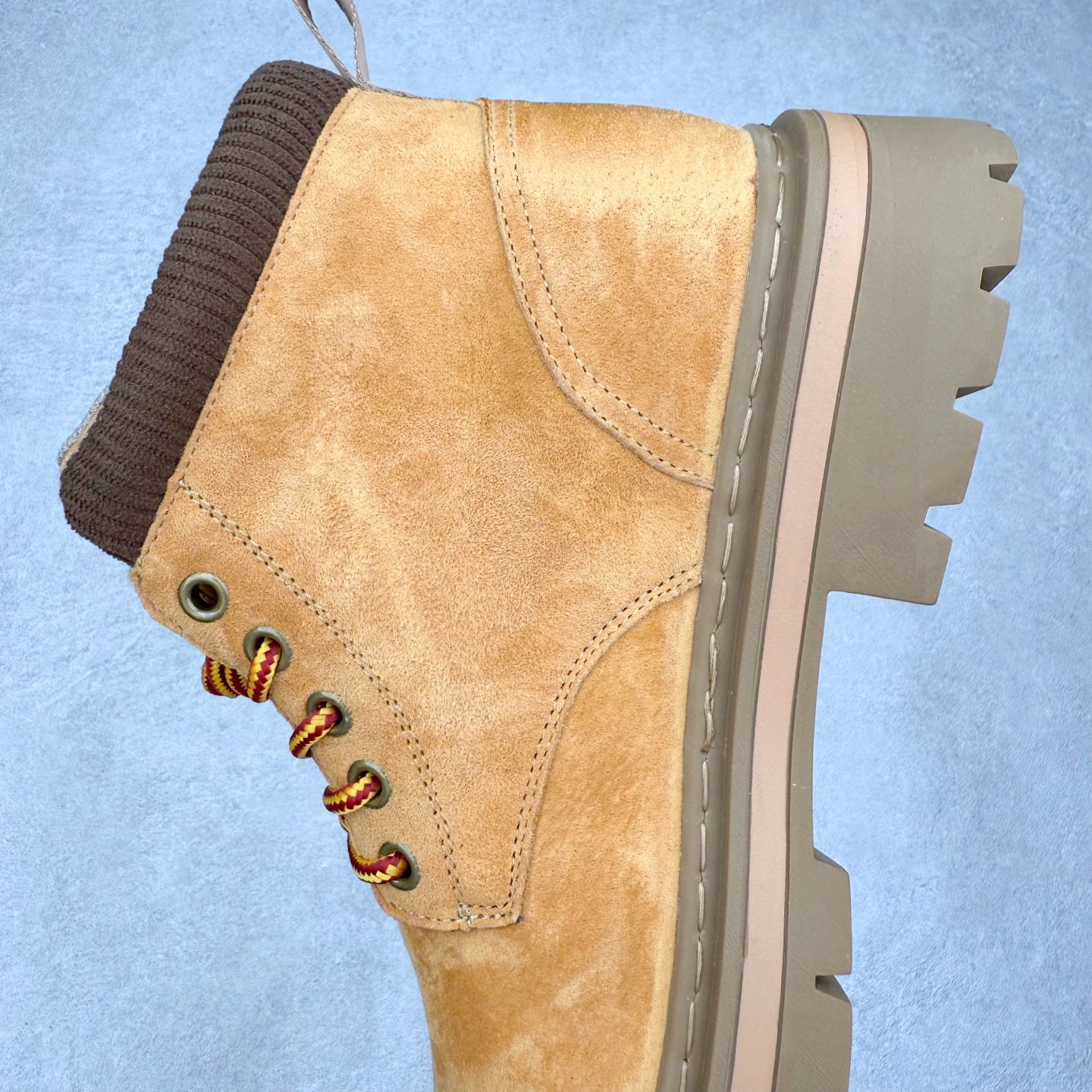 图片[7]-Timberland添柏岚/天伯伦户外中帮休闲大黄靴系列 广东大厂品质 原盒原包装 面料采用意大利🇮🇹顶级磨砂细纹牛皮 搭配防臭防腐真皮乳胶鞋垫 给您完美的穿着体验 质量考究耐穿 型男必备 专治不帅 高品质脚感一流 尺码：38 39 40 41 42 43 44（皮鞋码）-选品中心