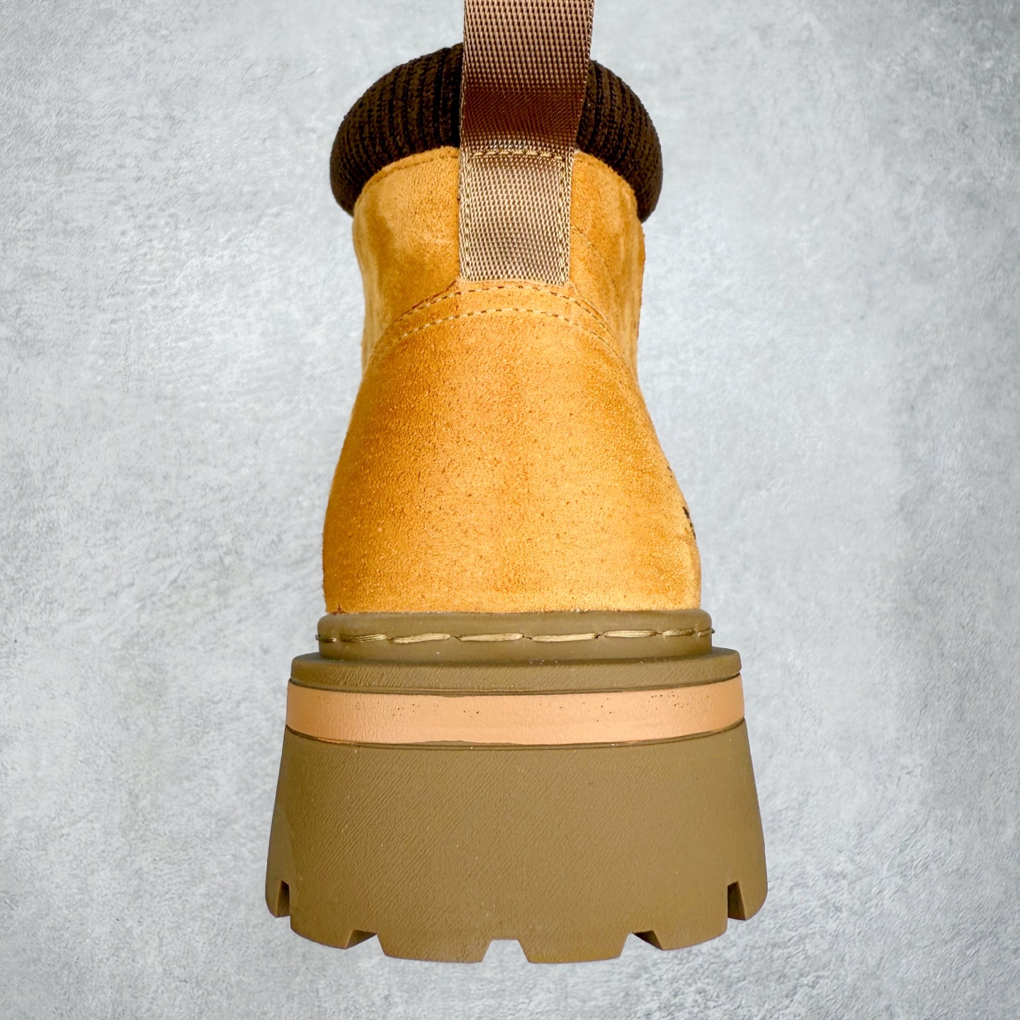 图片[8]-Timberland添柏岚/天伯伦户外中帮休闲大黄靴系列 广东大厂品质 原盒原包装 面料采用意大利🇮🇹顶级磨砂细纹牛皮 搭配防臭防腐真皮乳胶鞋垫 给您完美的穿着体验 质量考究耐穿 型男必备 专治不帅 高品质脚感一流 尺码：38 39 40 41 42 43 44（皮鞋码）-选品中心